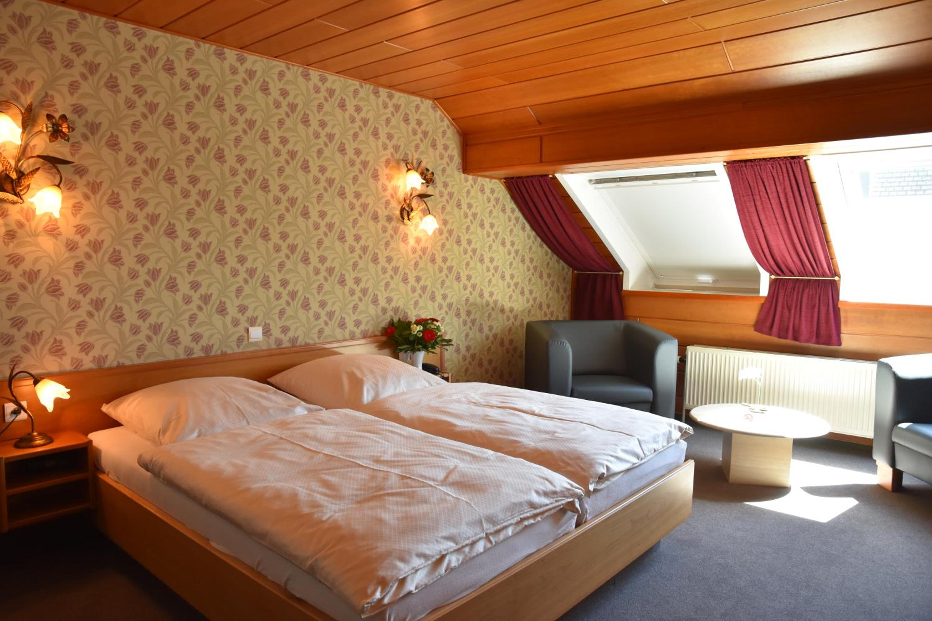 Comfort Double or Twin Room photo 3