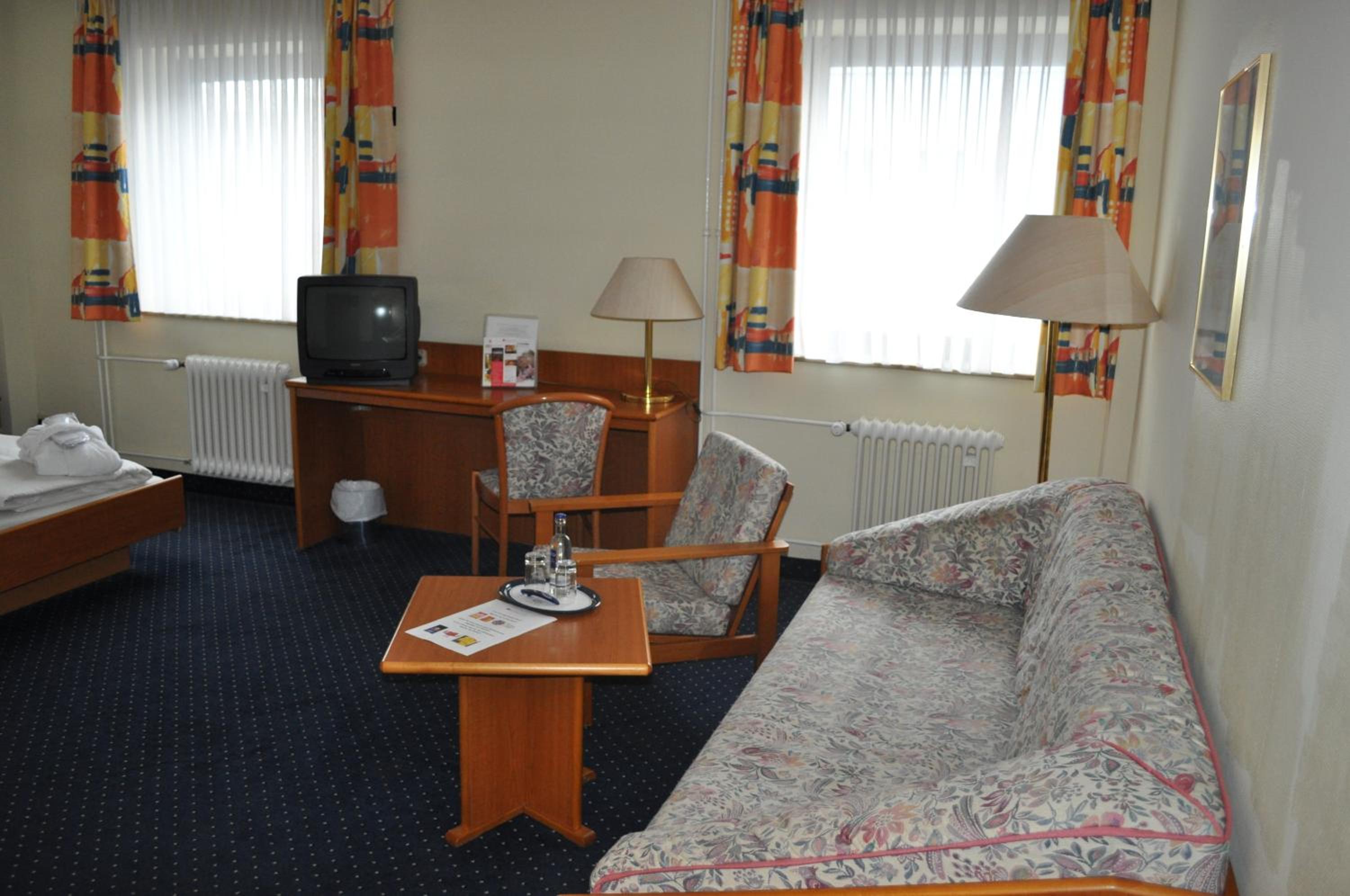 Double Room - Photo 2