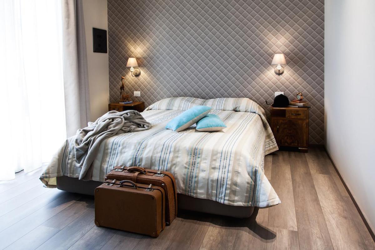 Double Room - Photo 2