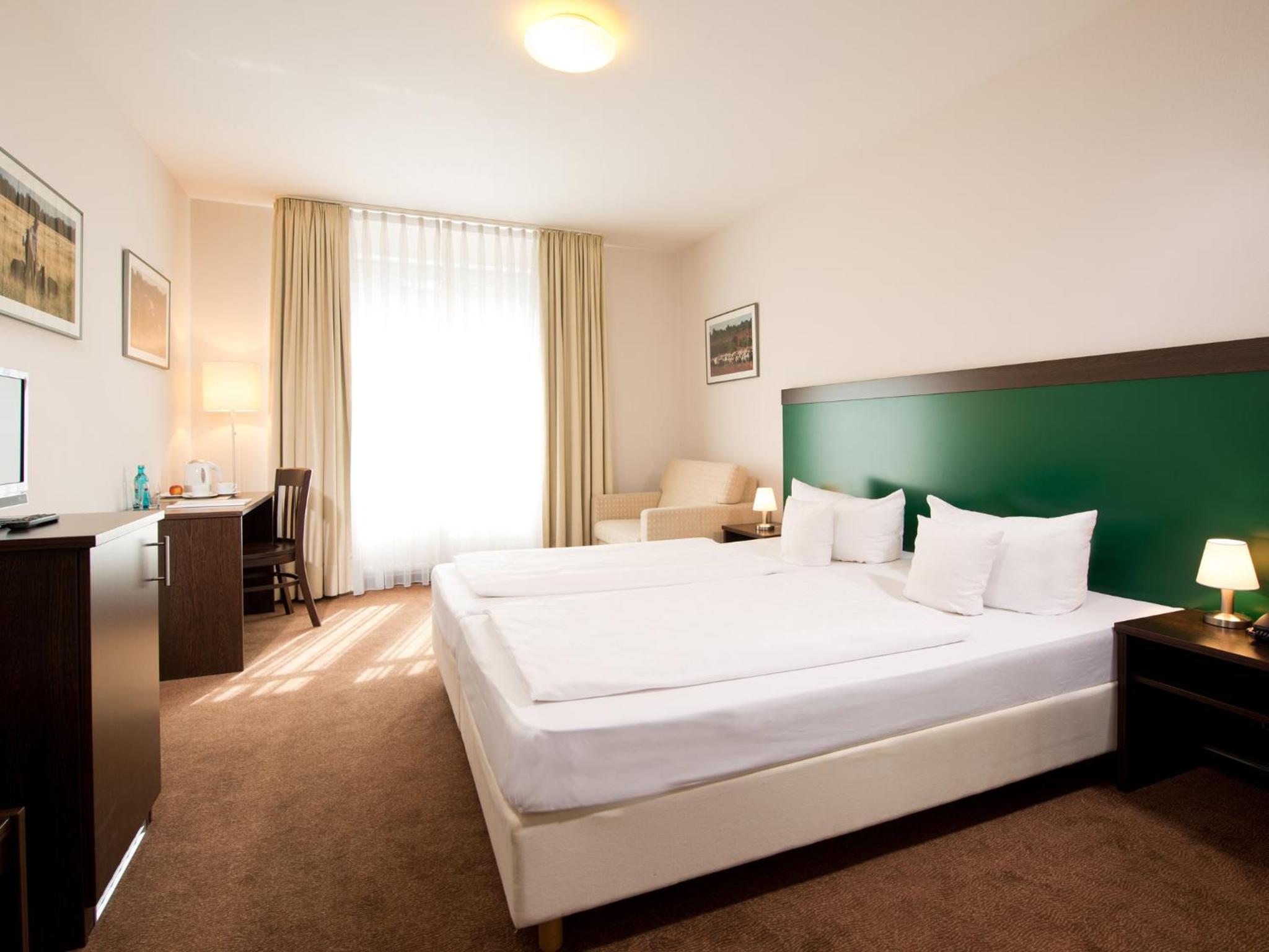 Superior Twin Room - Photo 1