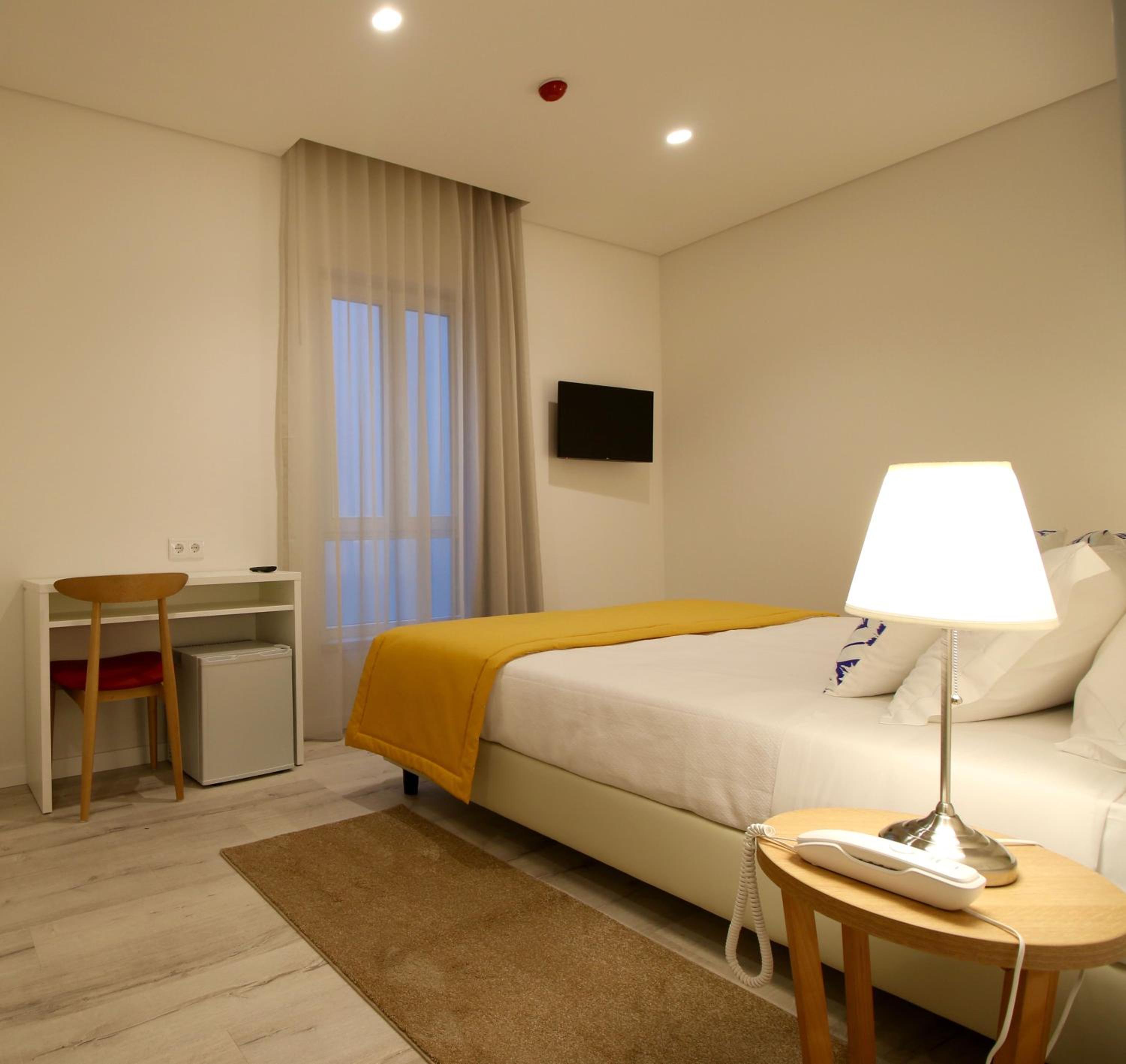 Standard Double or Twin Room photo 2
