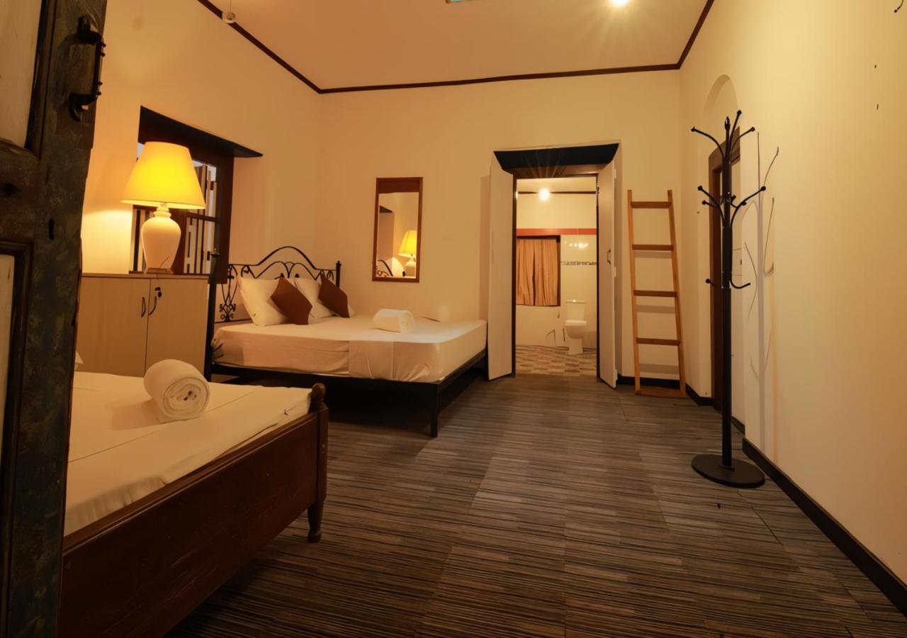 Quadruple Room with Bathroom photo 2