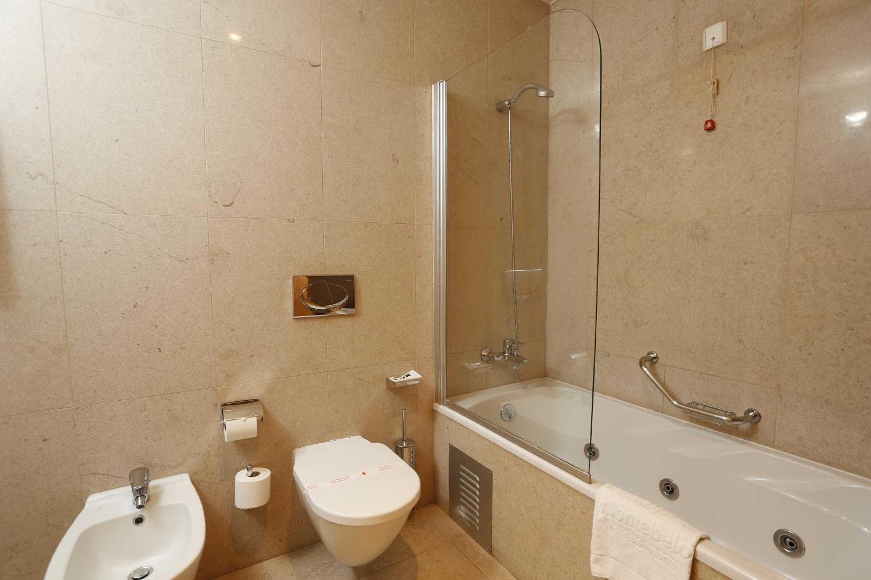 Special Offer Early Booking - Double or Twin Room - Photo 1