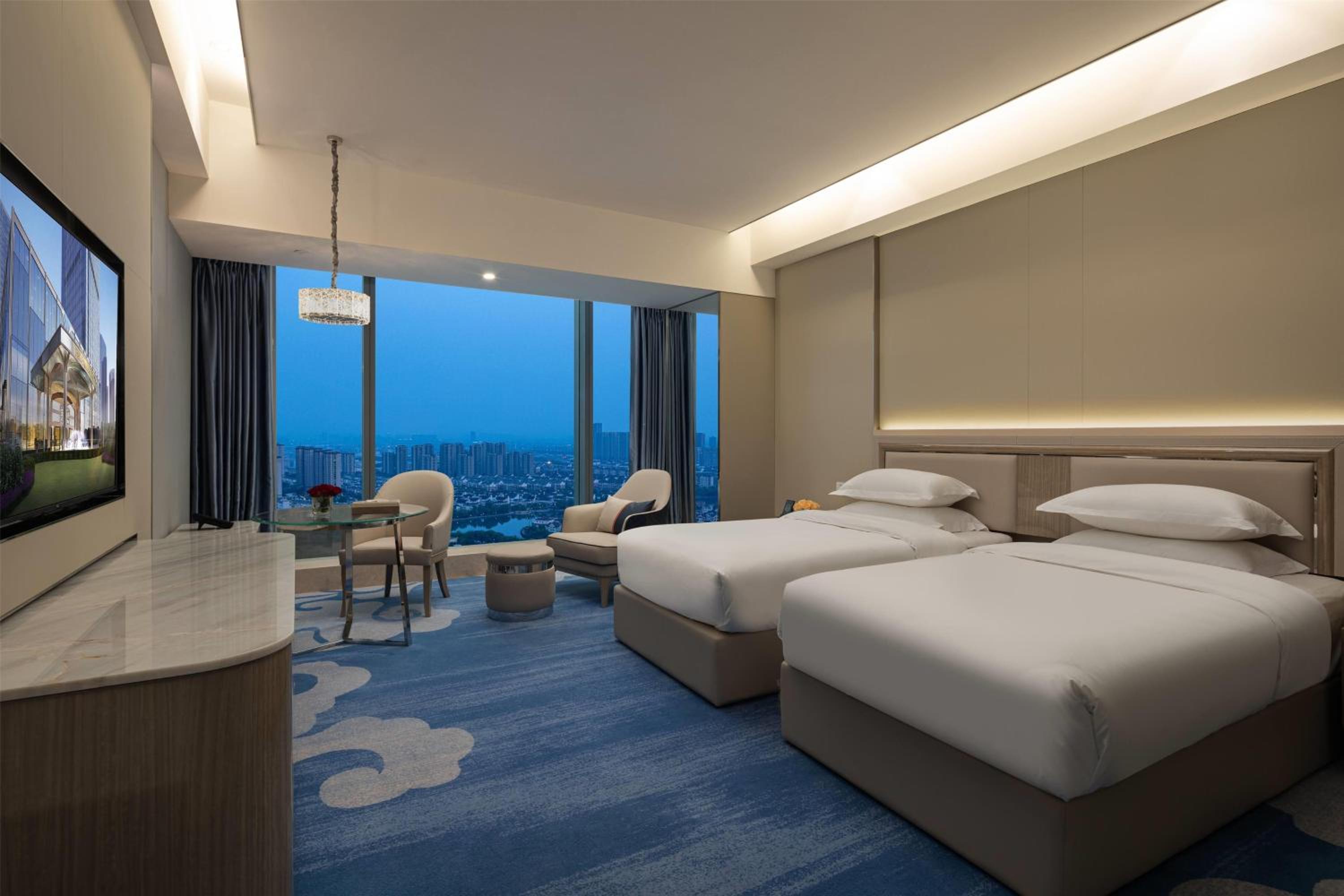 Deluxe Twin Room with Lake View