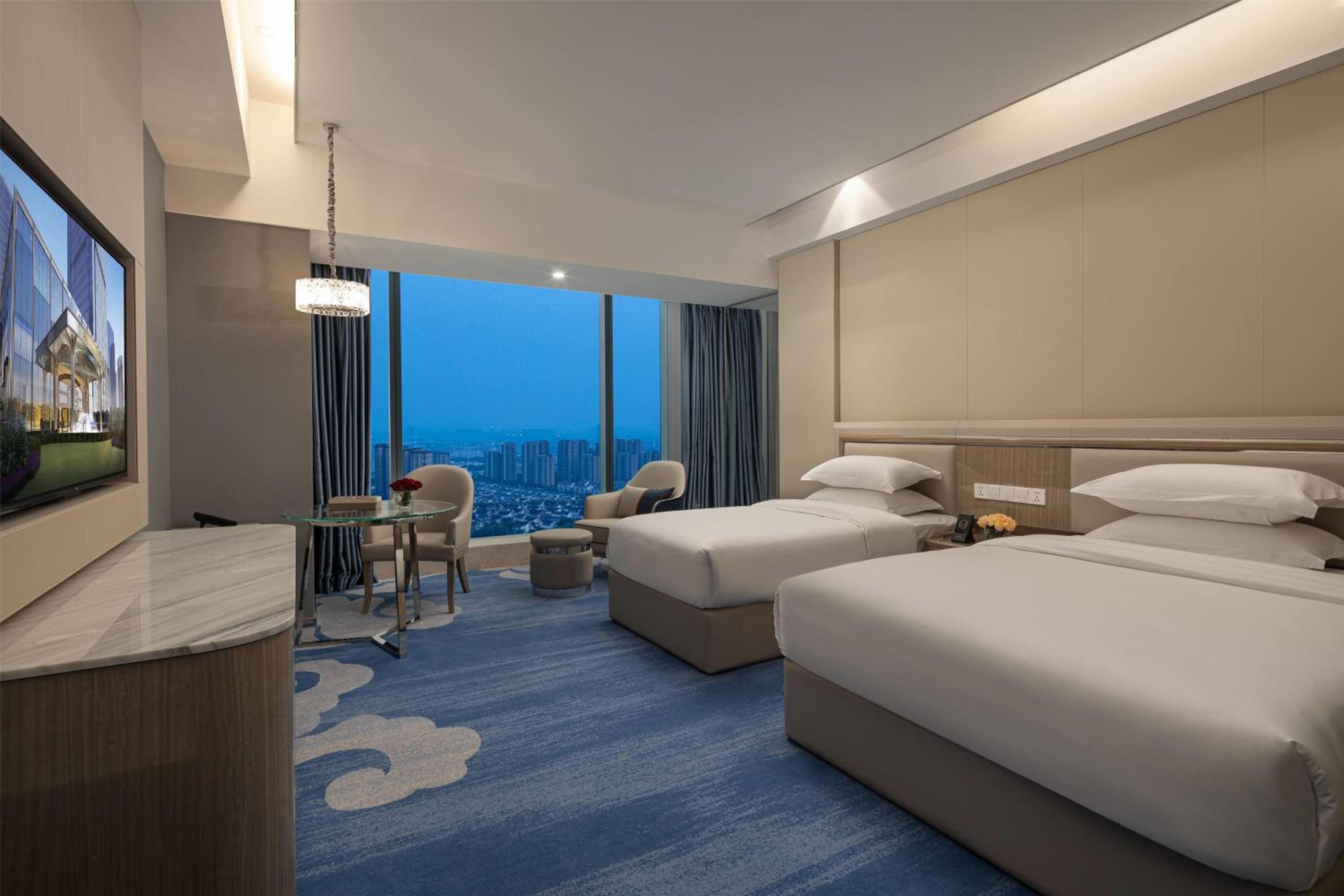 Deluxe Family Room with City View
