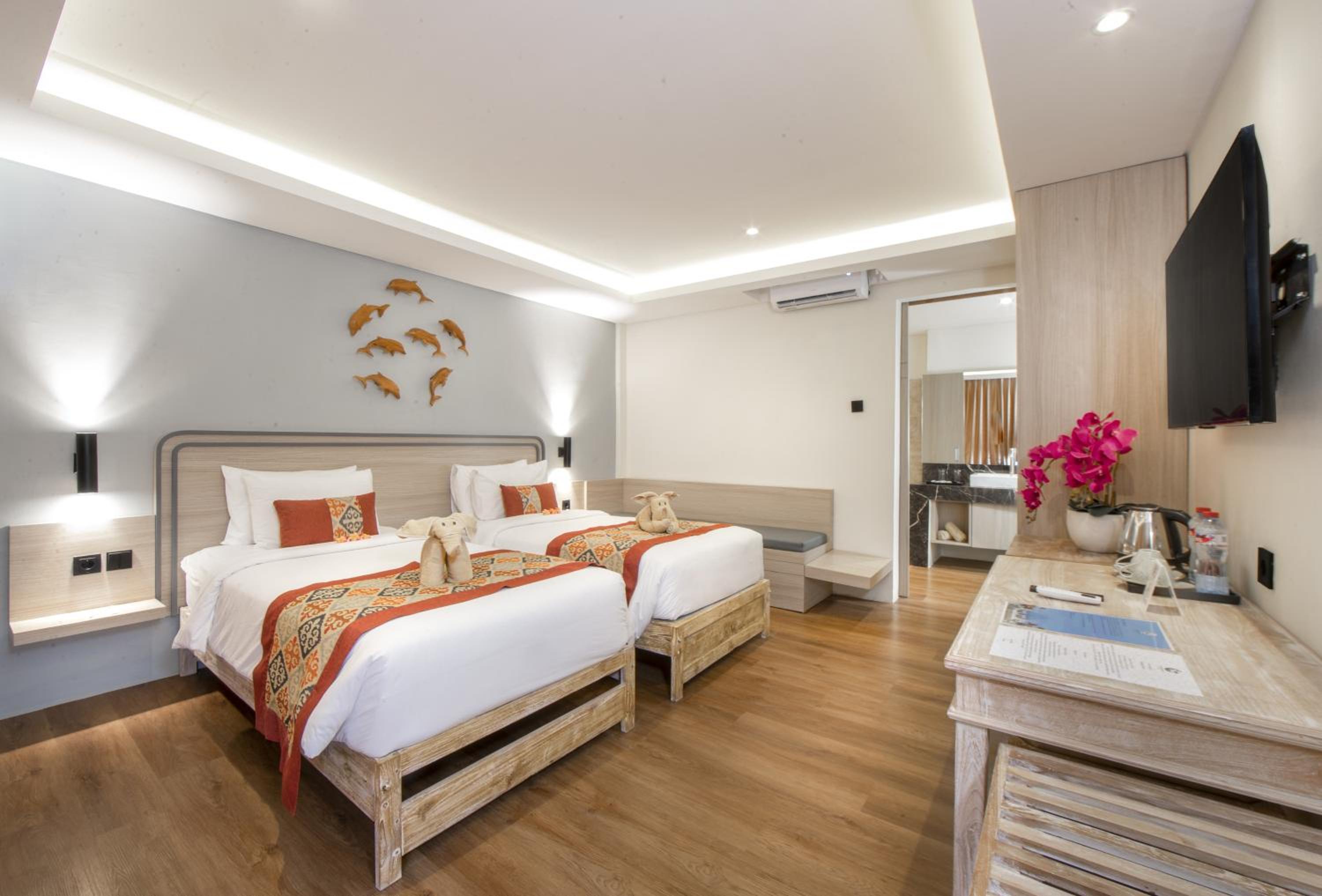 Deluxe Room - Garden Access