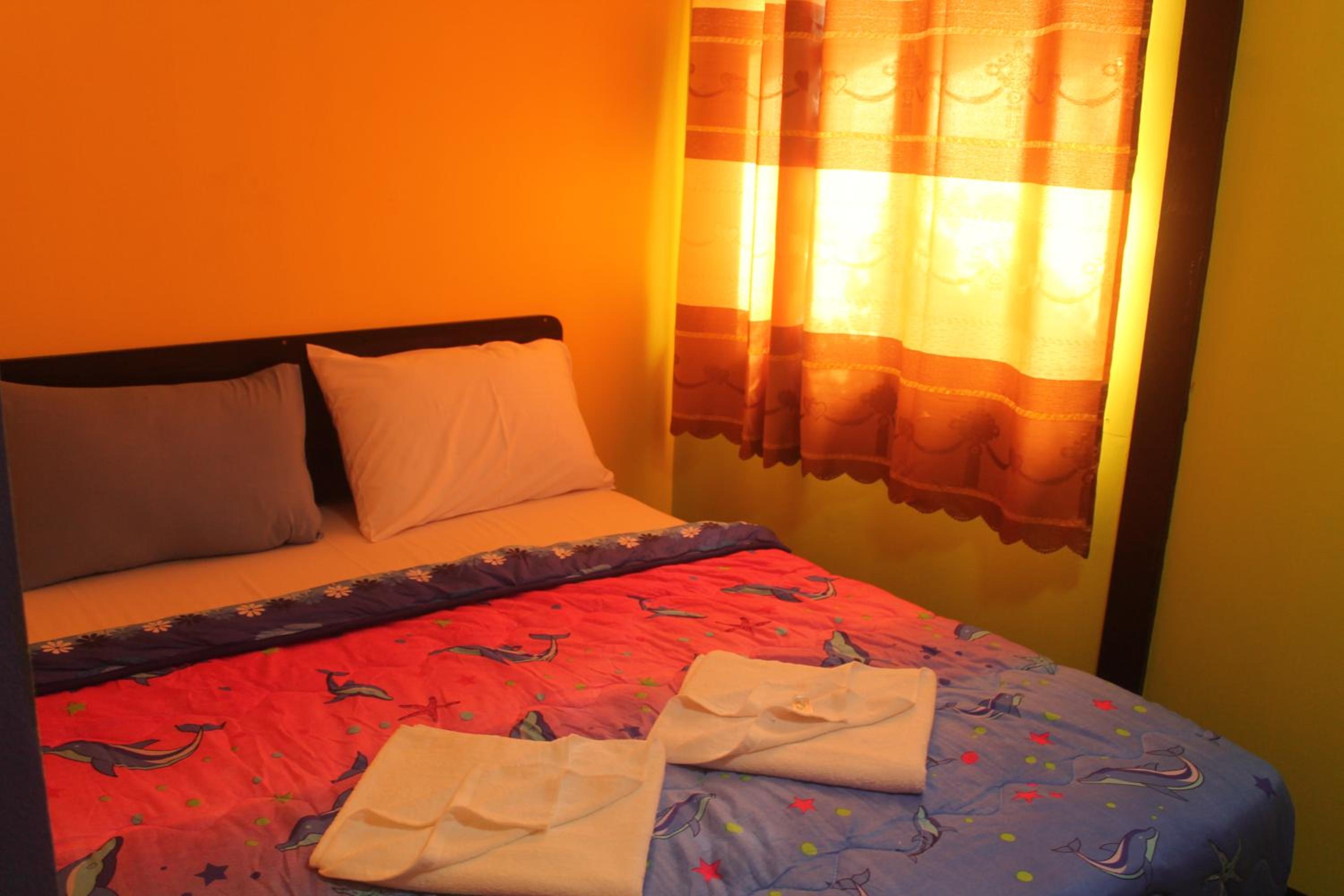 Deluxe King Room - Photo 5