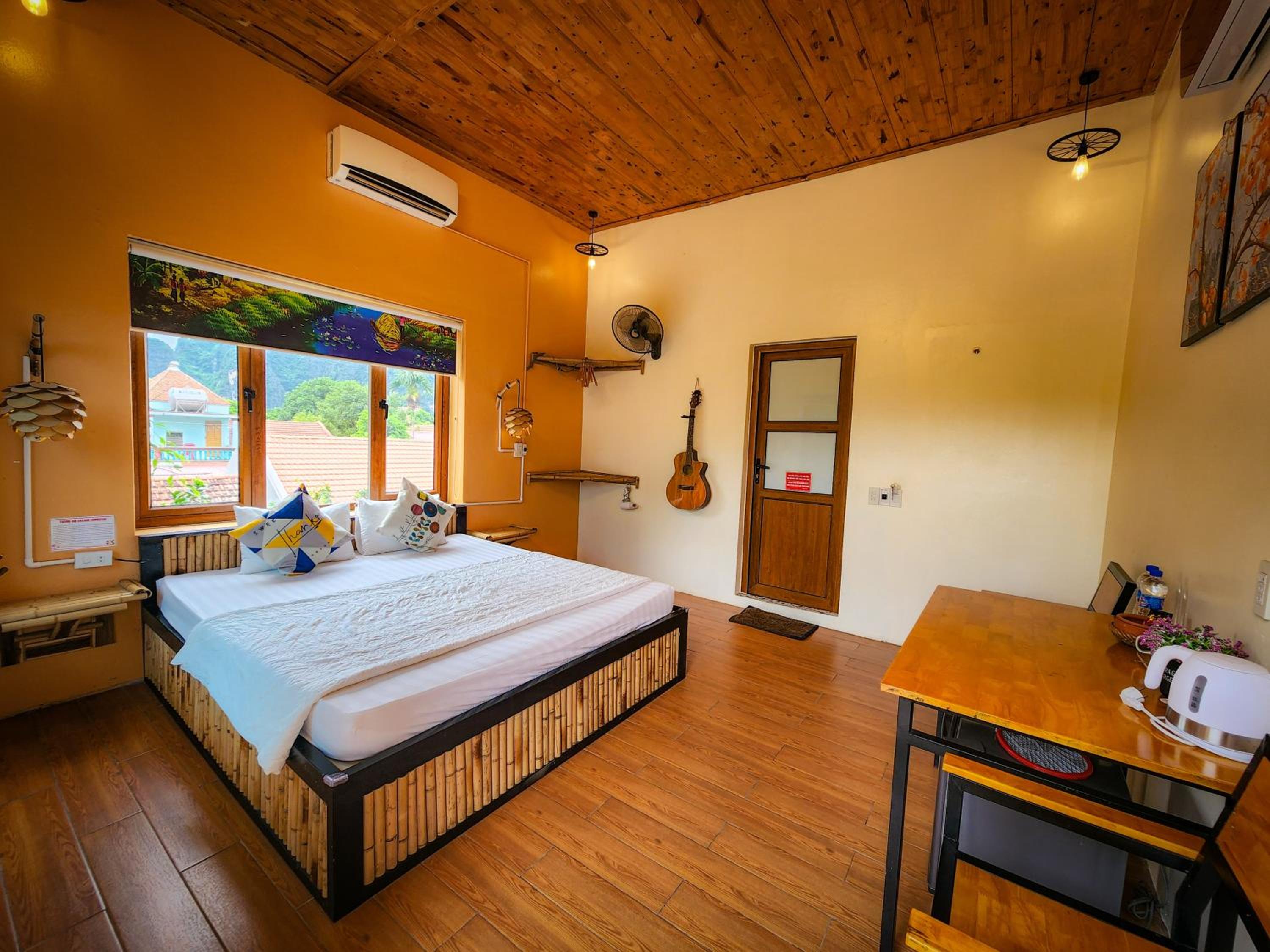King Room with Mountain View - Photo 7
