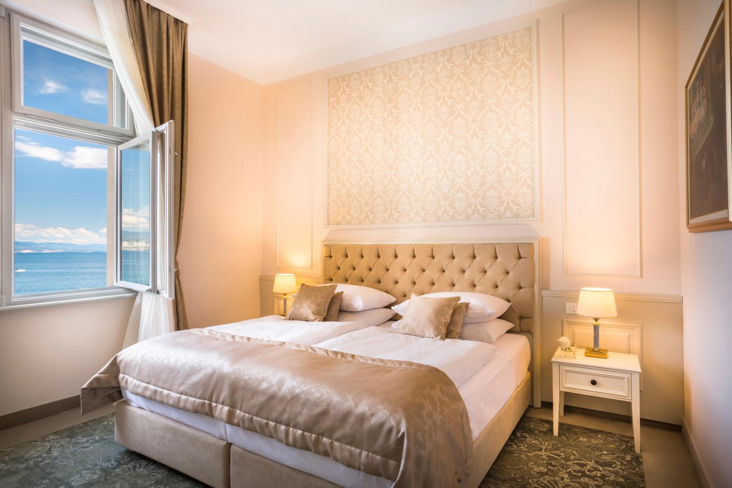 Superior Double Room with Sea View
