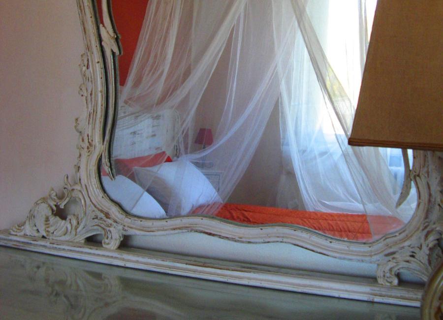 Double Room - Photo 8