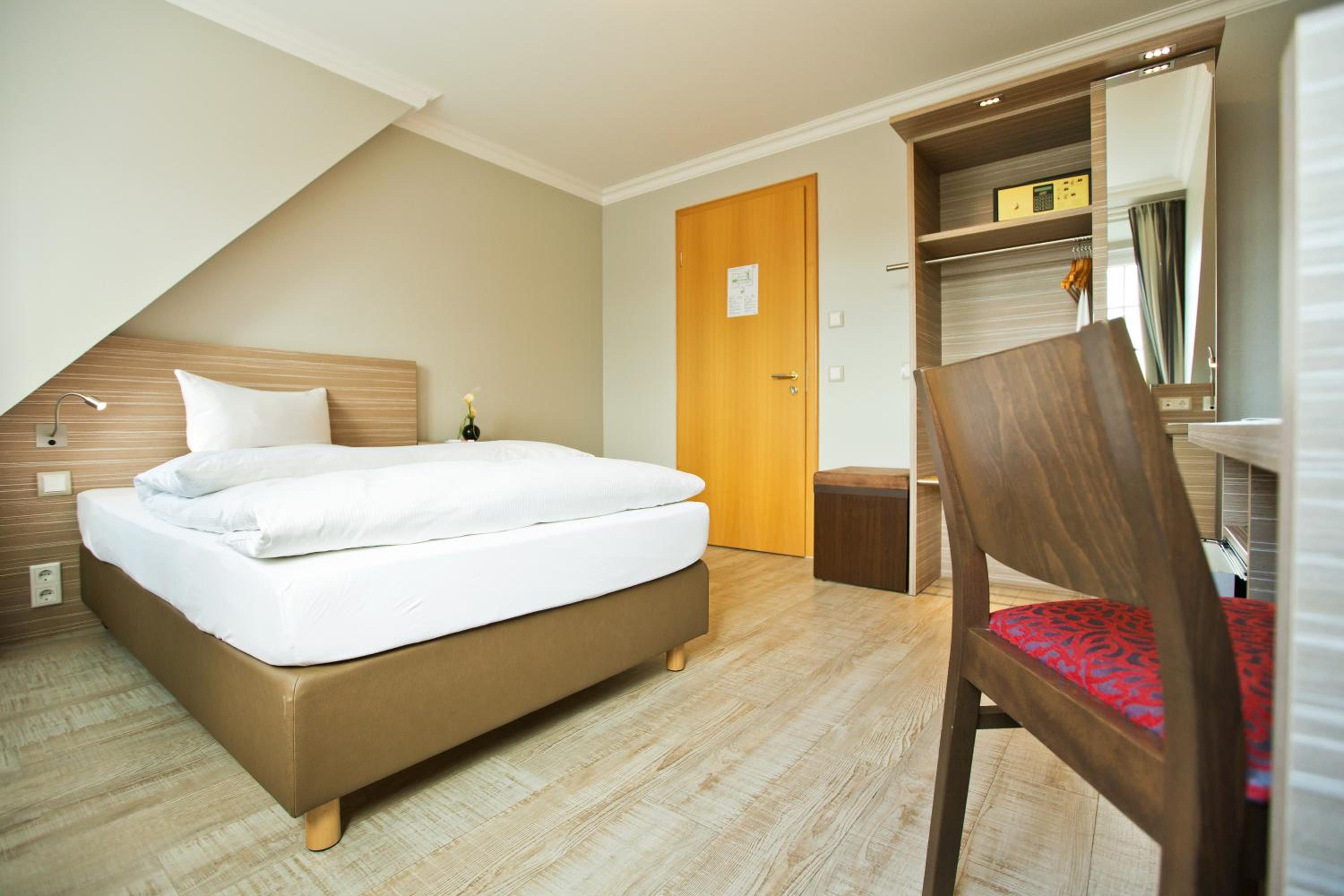 Single Room „Myn“ - Photo 3