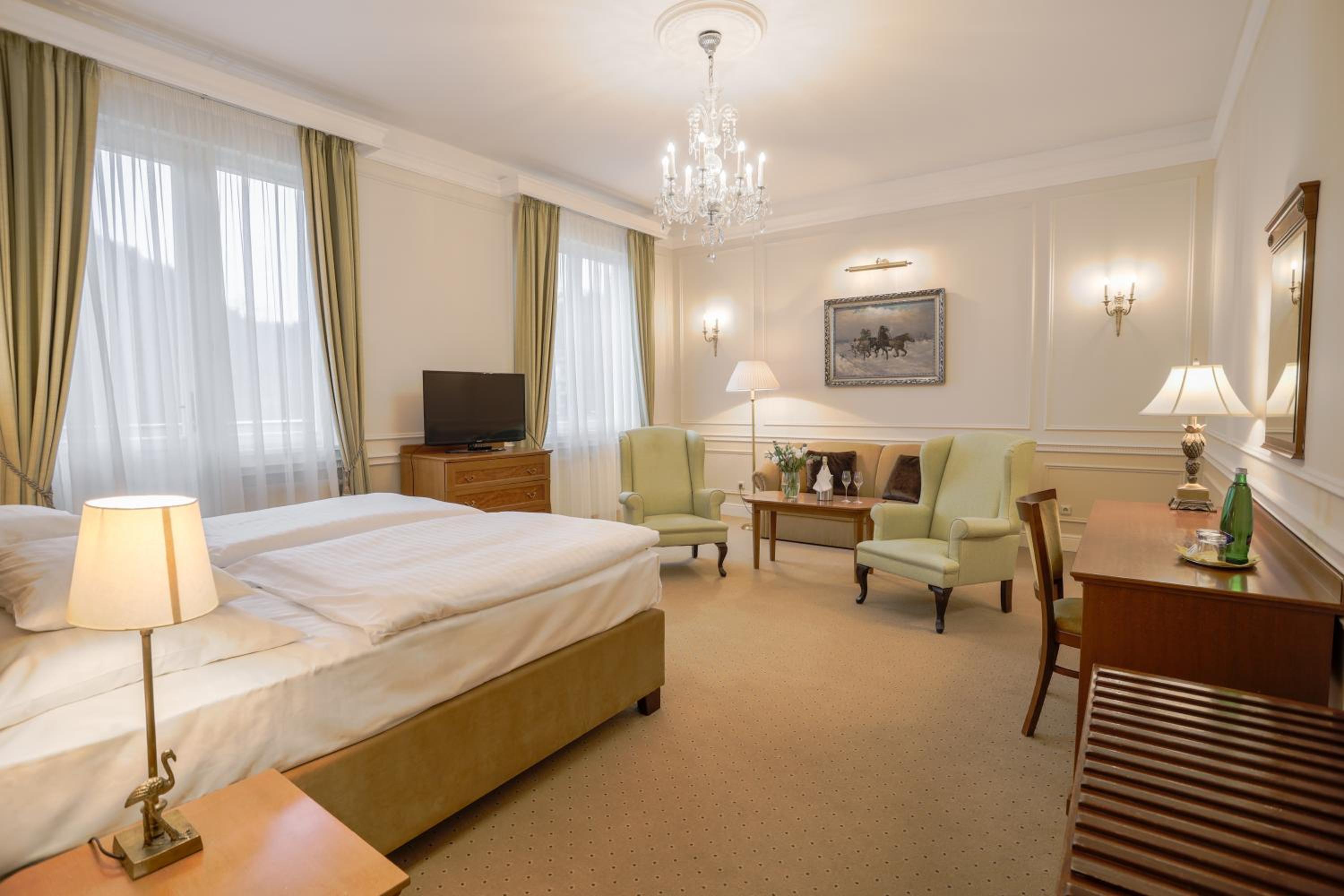 Lux A Double Or Twin Room with Balcony and Wellness Access photo 2