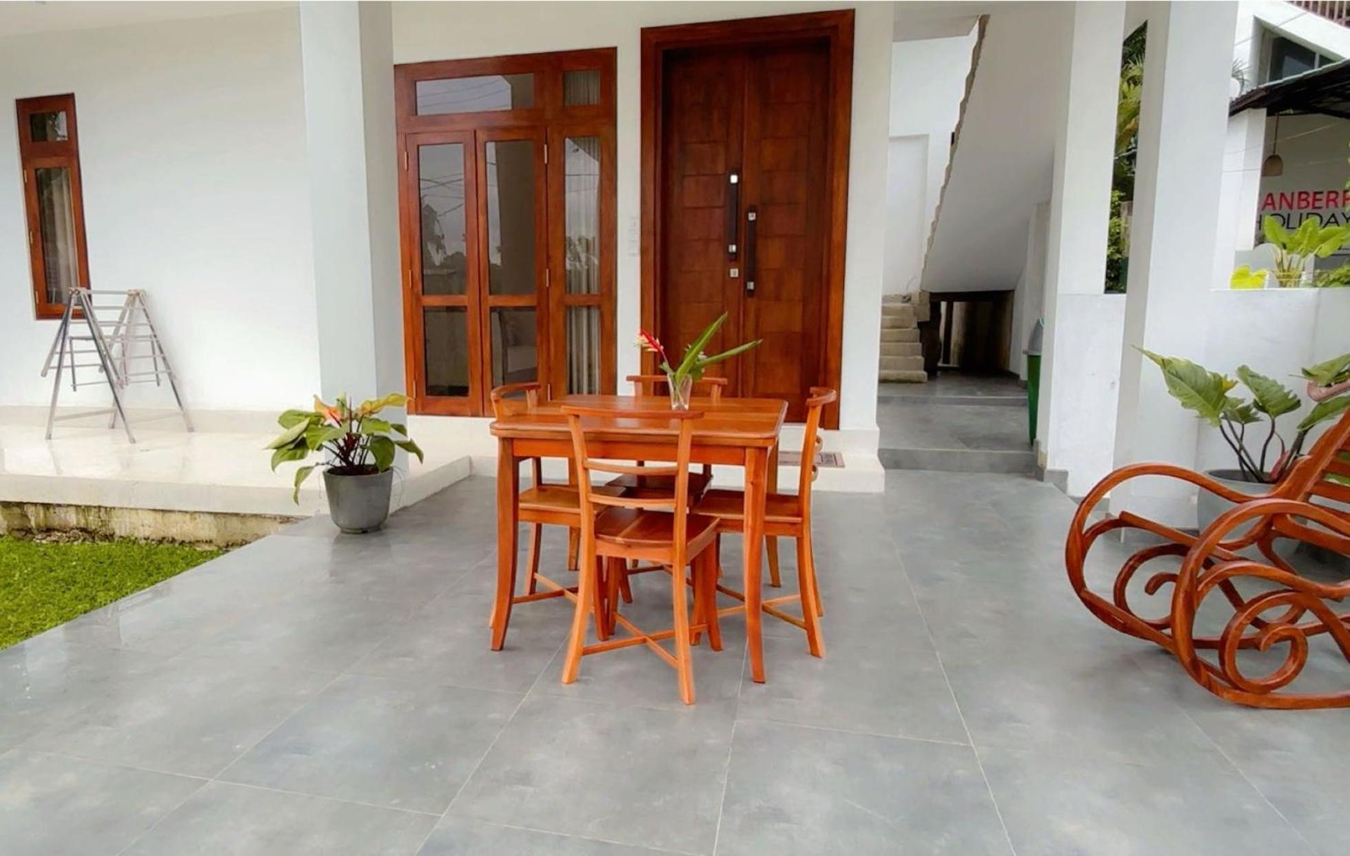 Two-Bedroom Deluxe Apartment