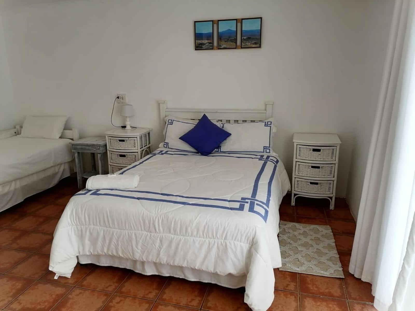 Basic Triple Room photo 2