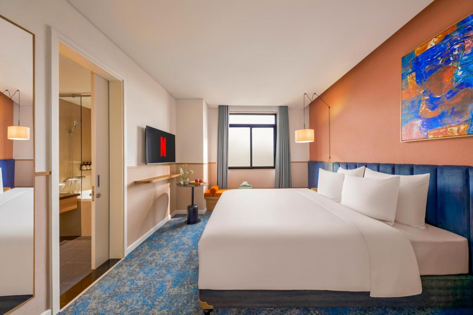 Standard King Room