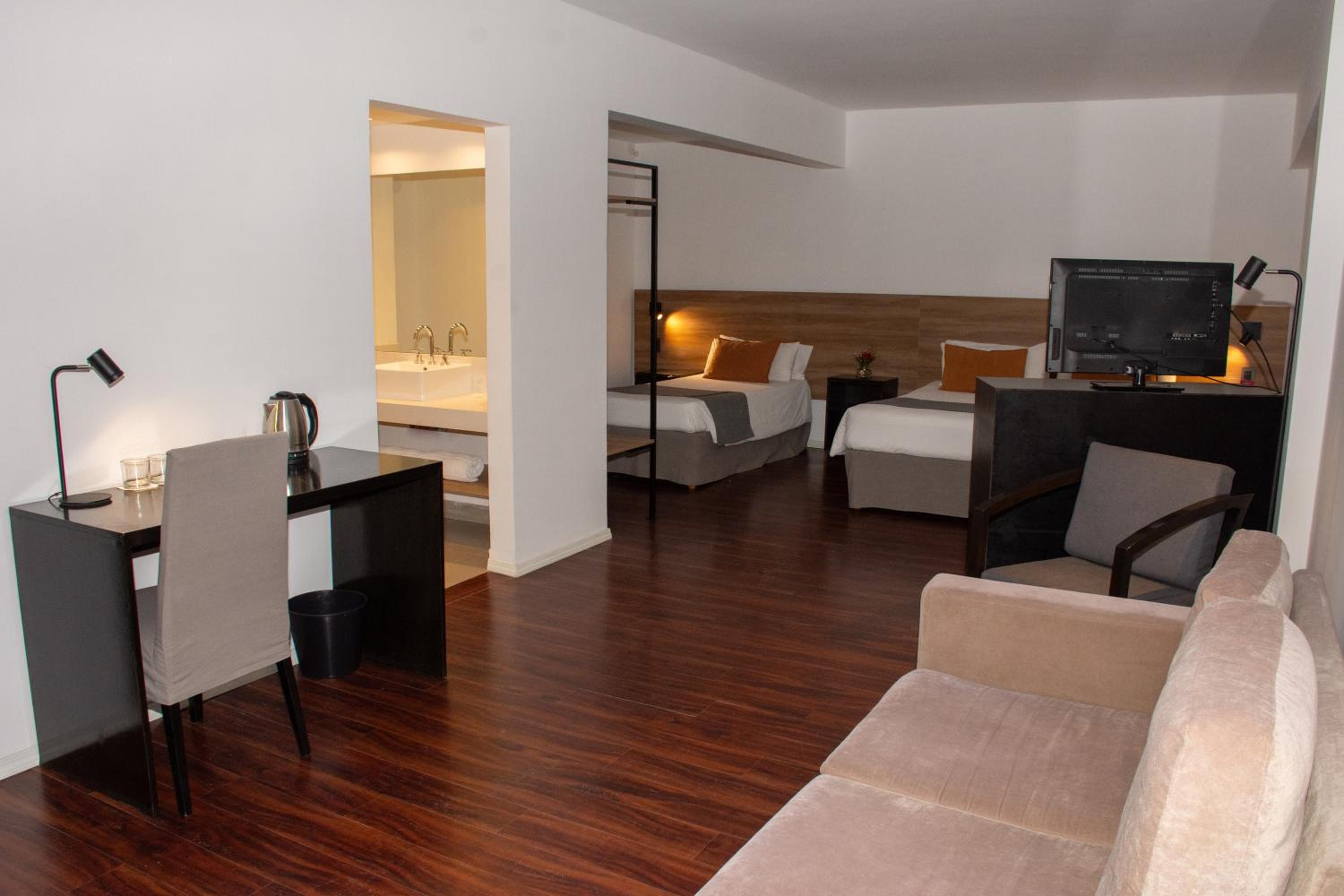 Executive Triple Room photo 1