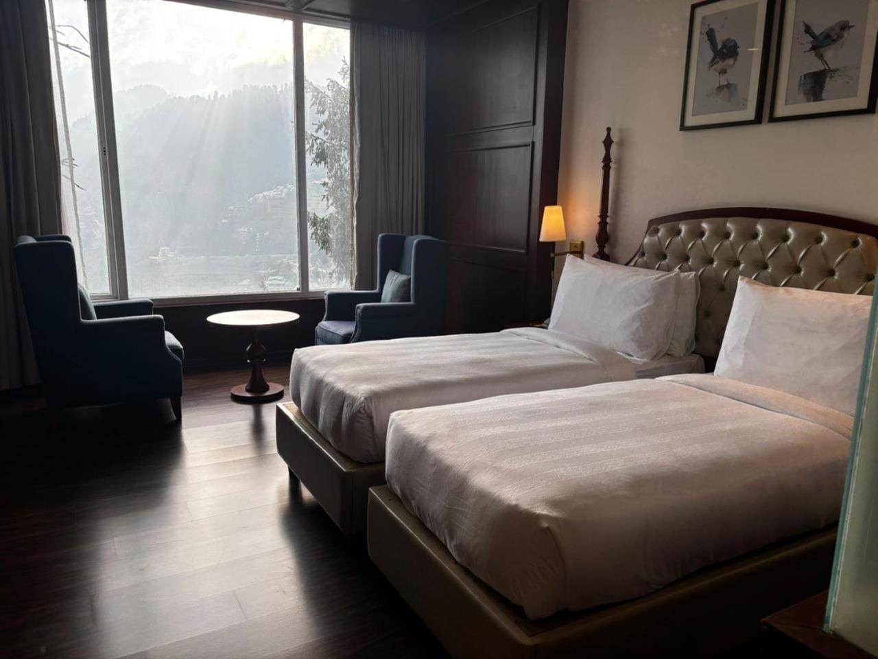 Deluxe Twin Room photo 2