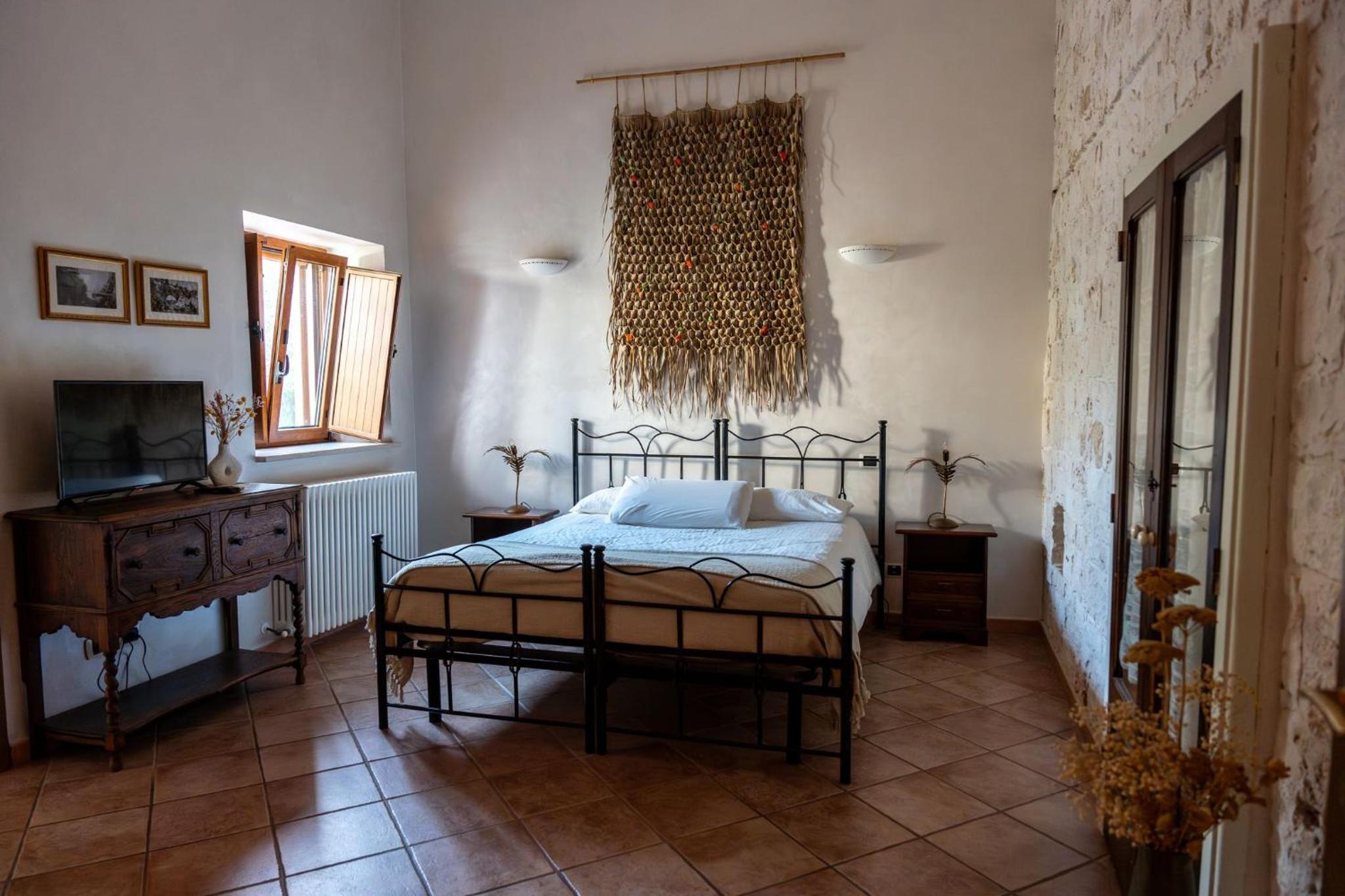 Deluxe Double or Twin Room photo 2