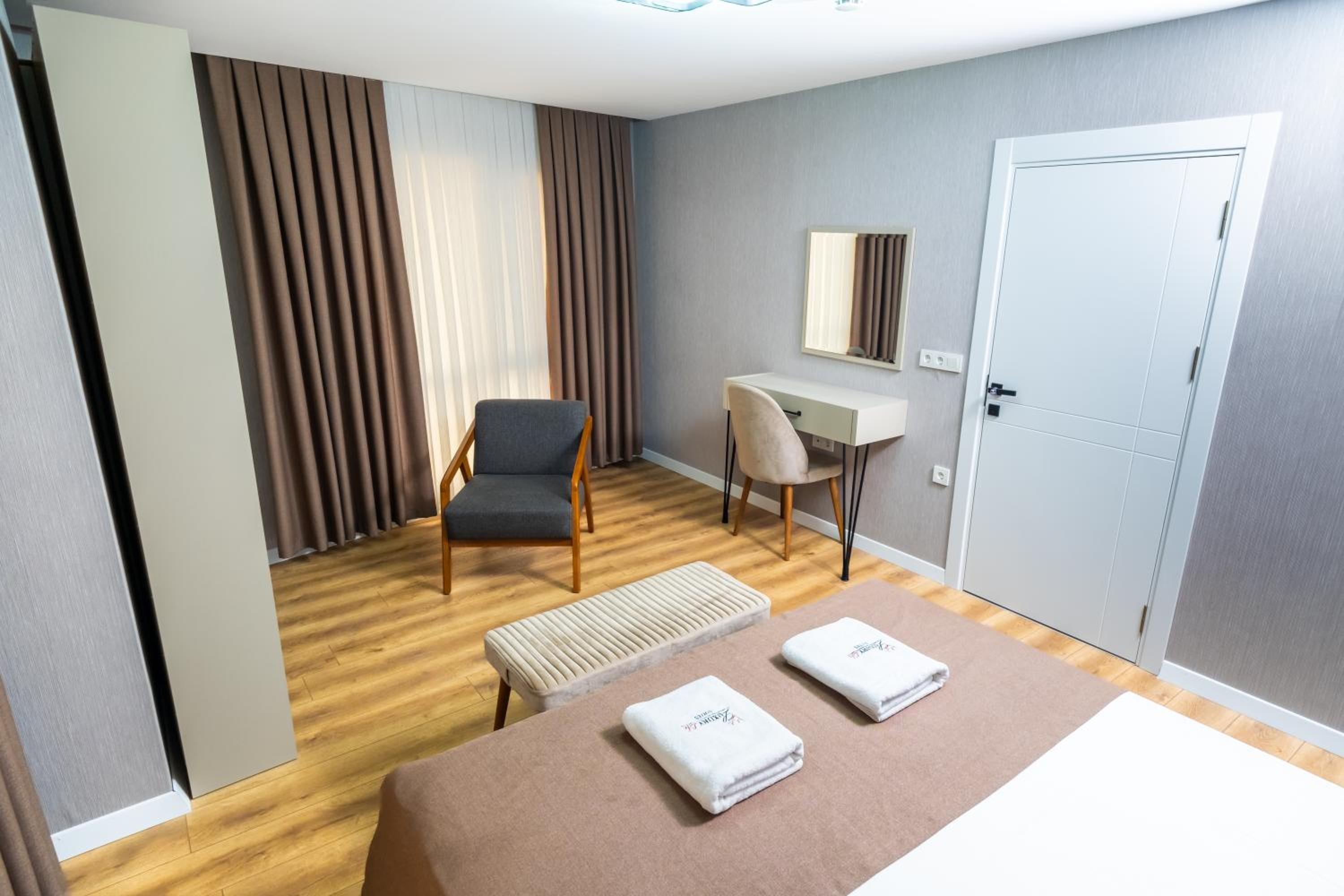 Deluxe Triple Room photo 2