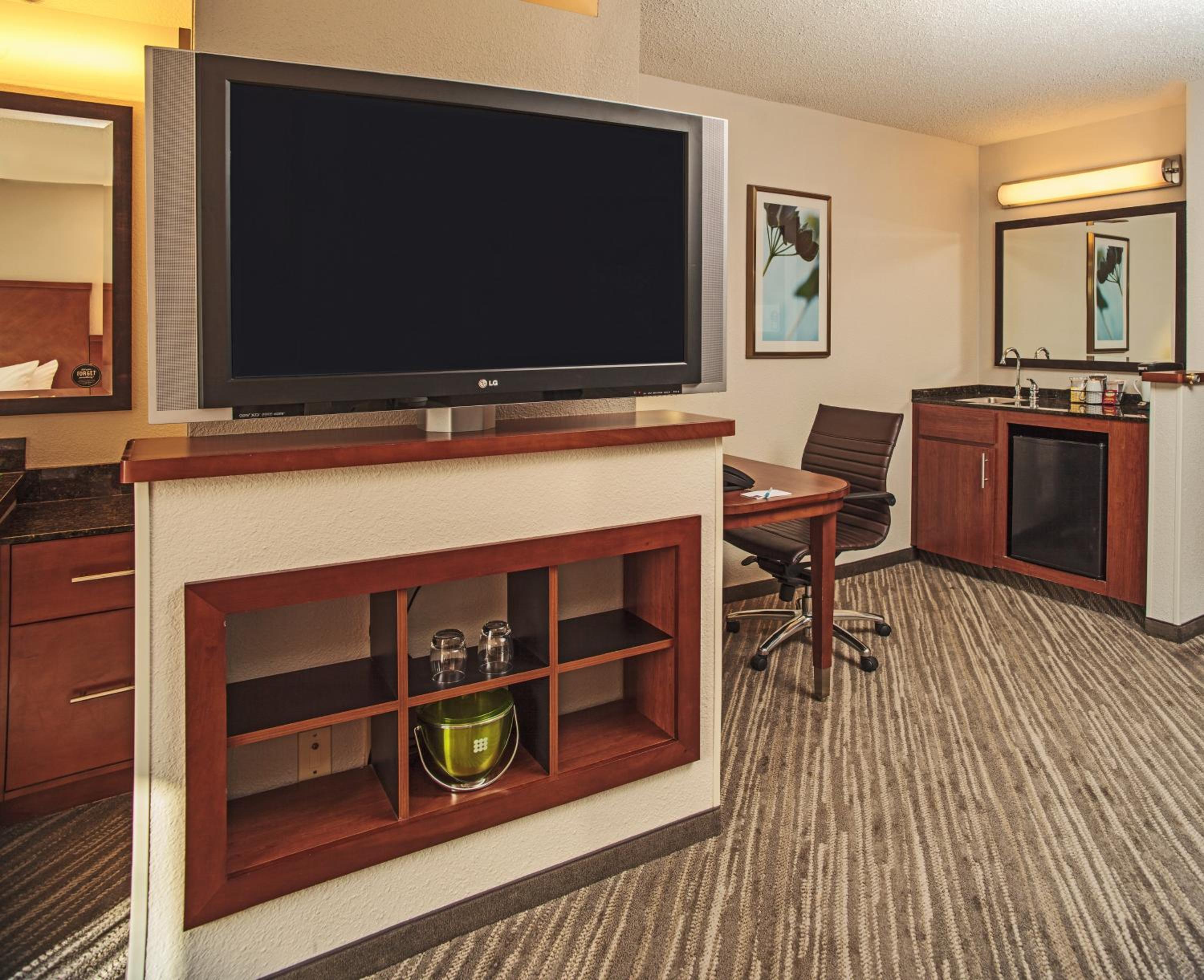 Double Room with Two Double Beds and Sofa bed - High Floor - Photo 5