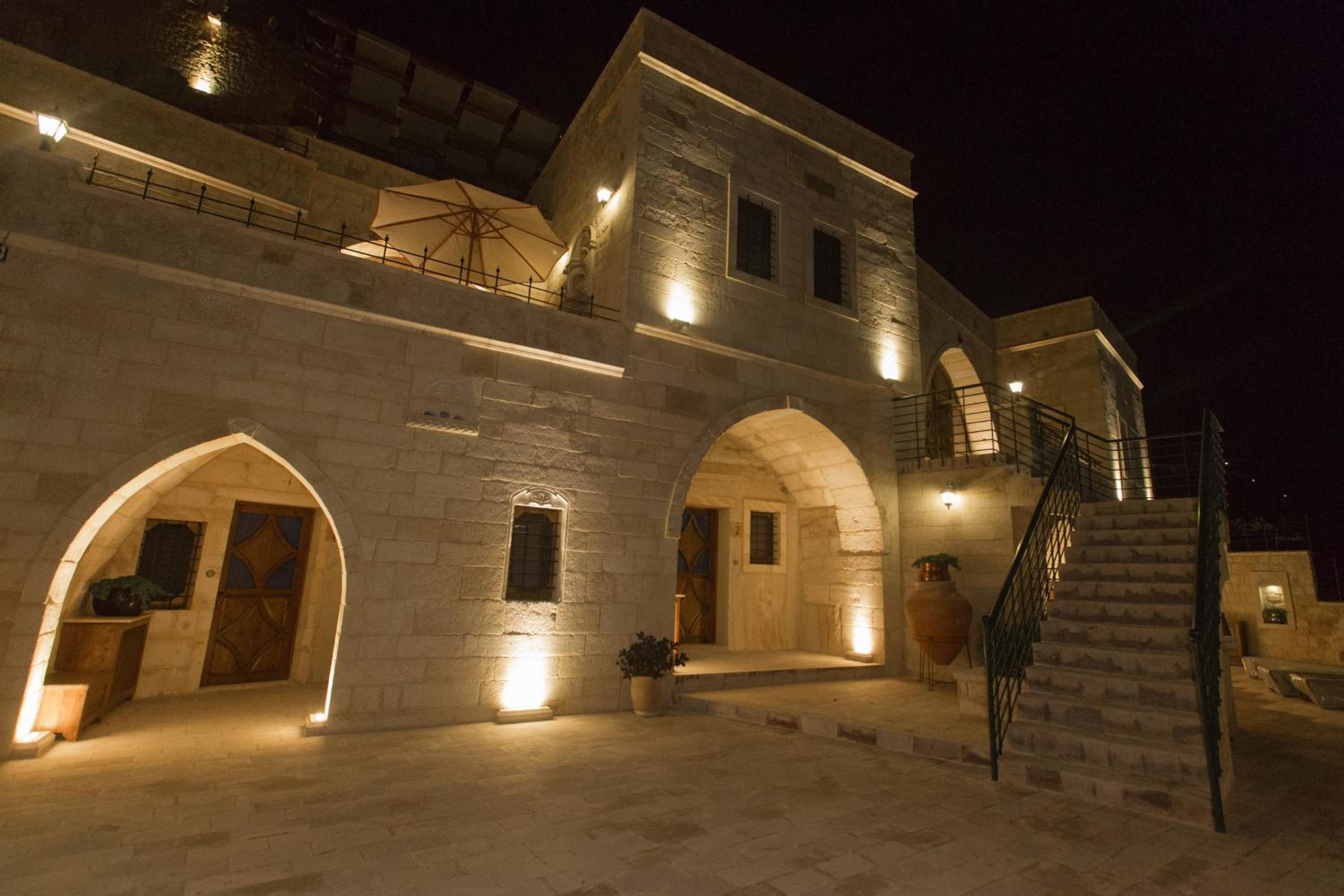 Villa with Private Pool - Photo 24
