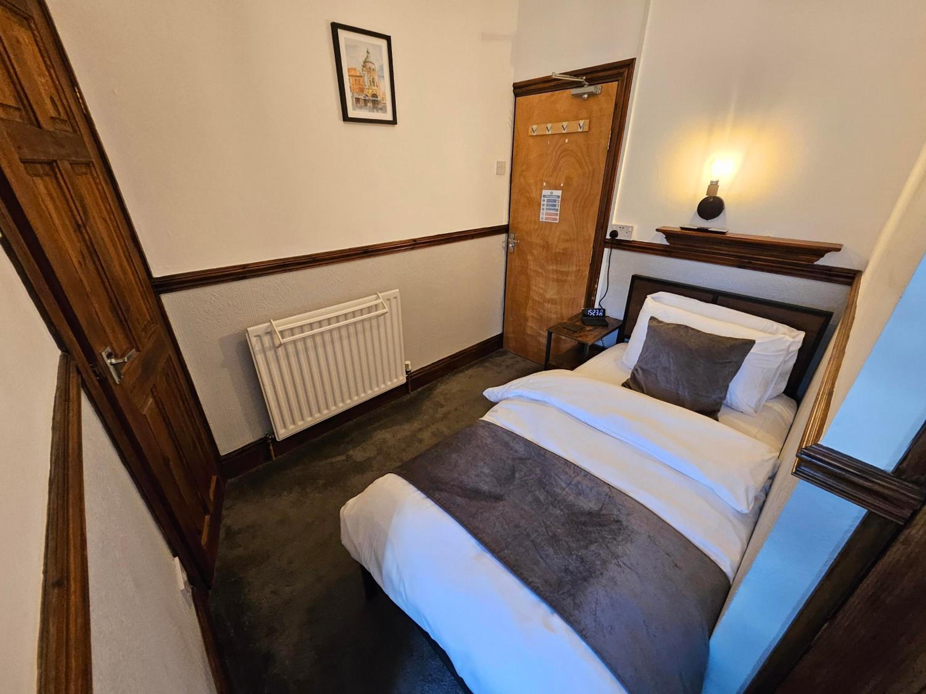 Superior Single Room