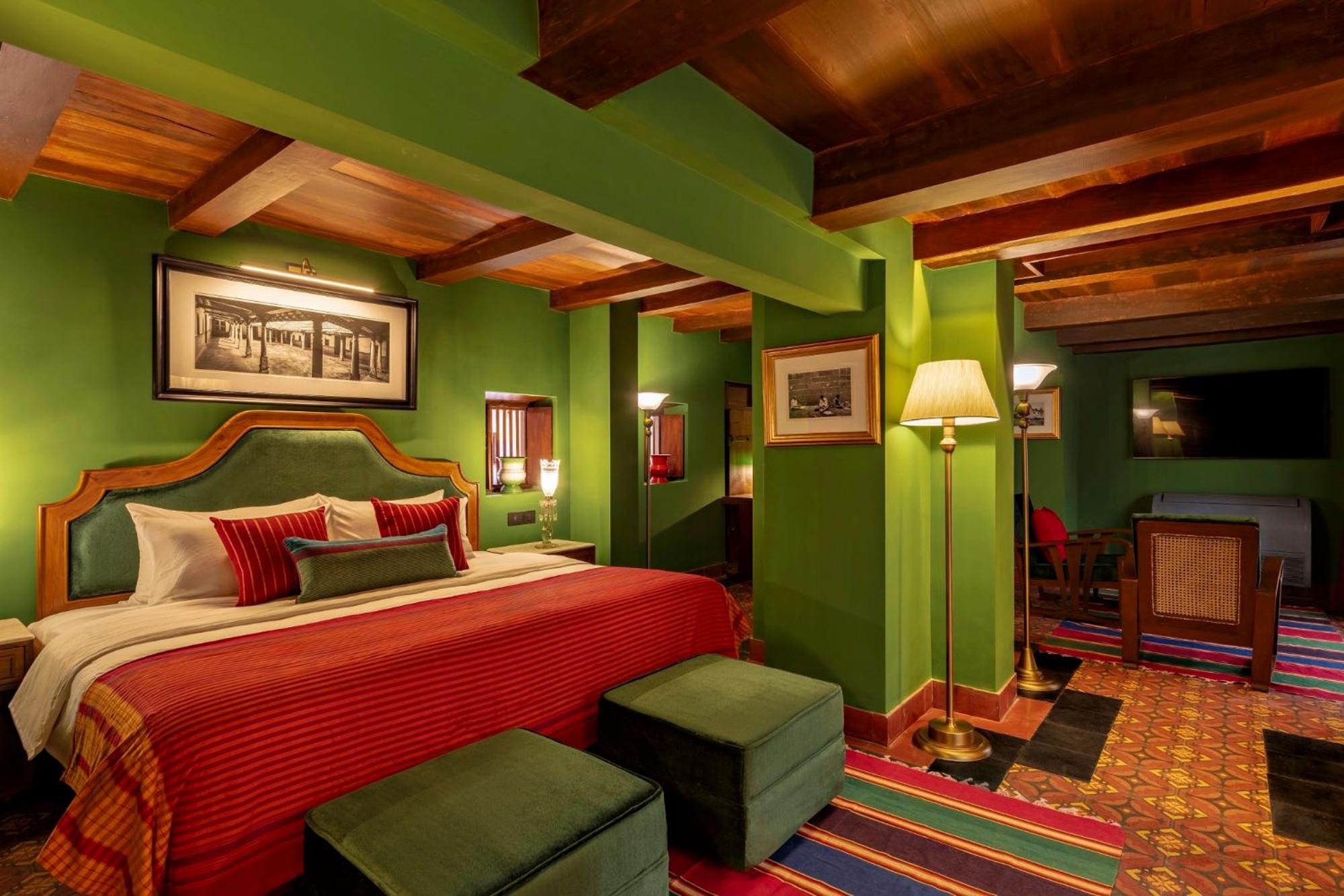 The Lotus Suite photo 2