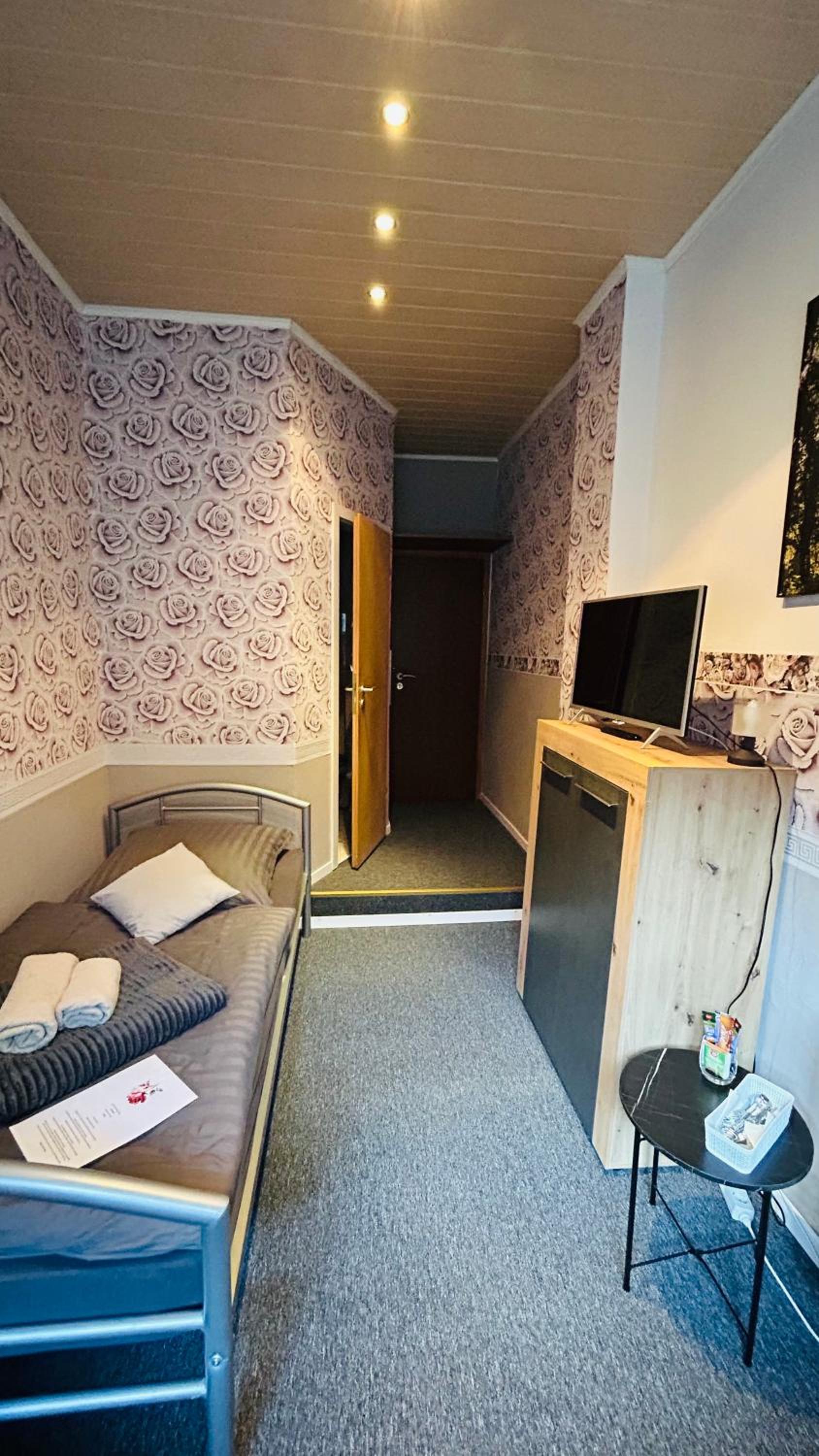 Standard Single Room photo 3
