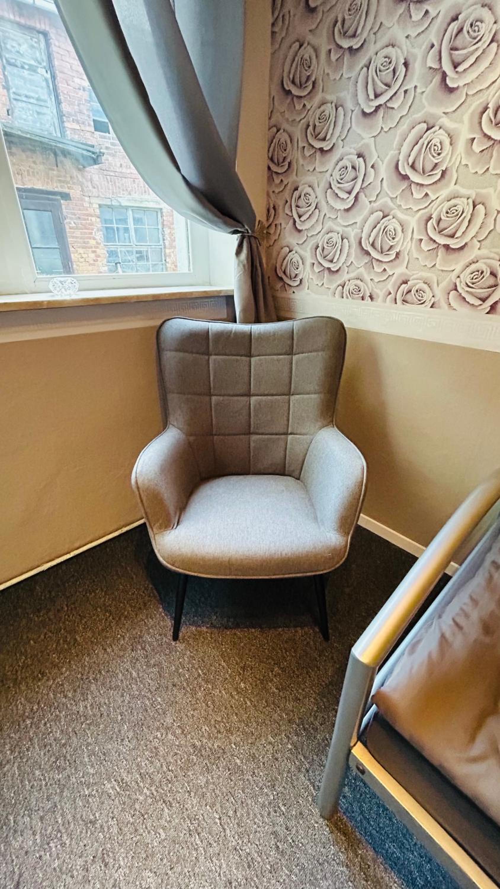 Standard Single Room photo 2