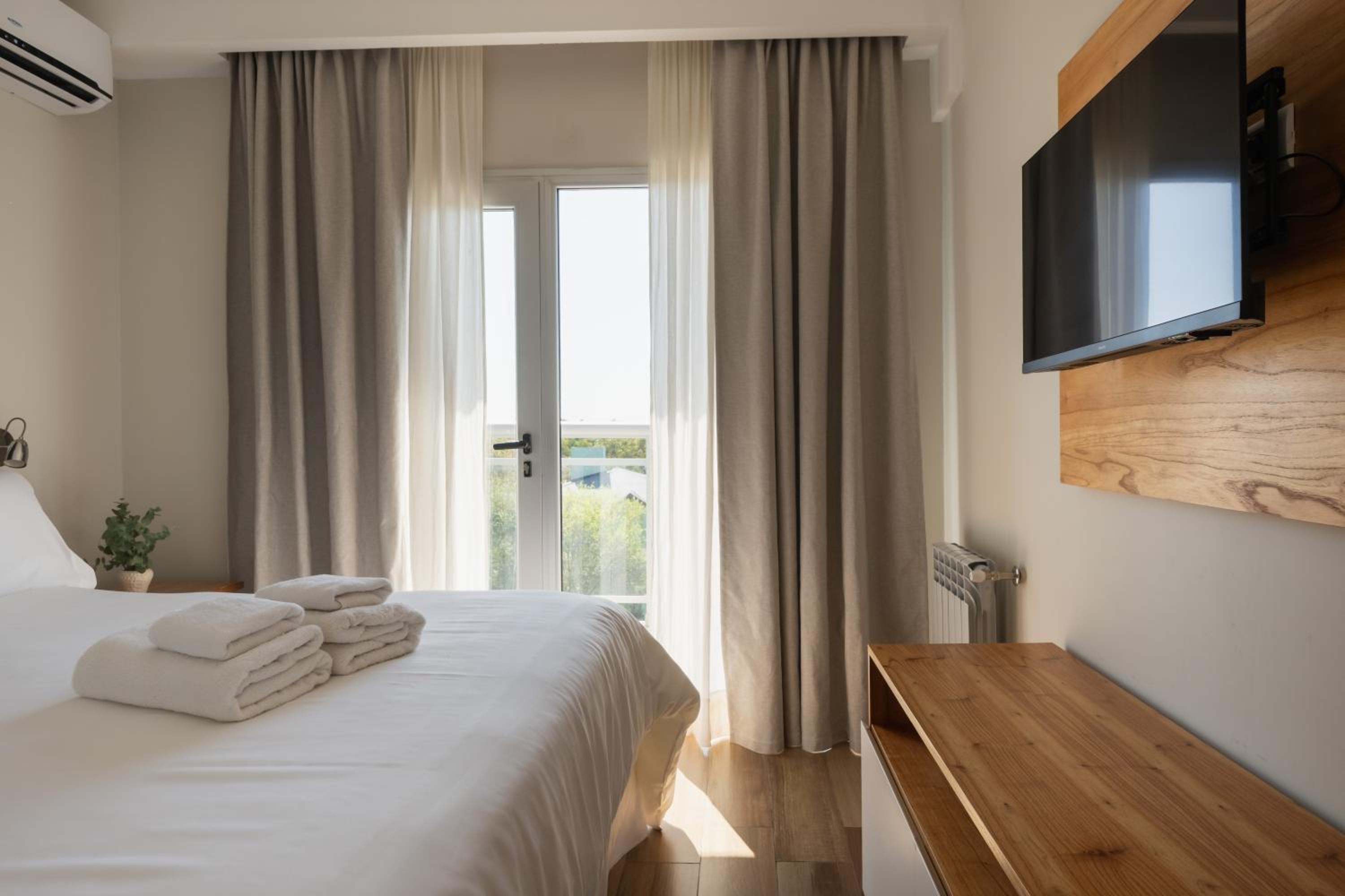 Apartment with City View photo 1
