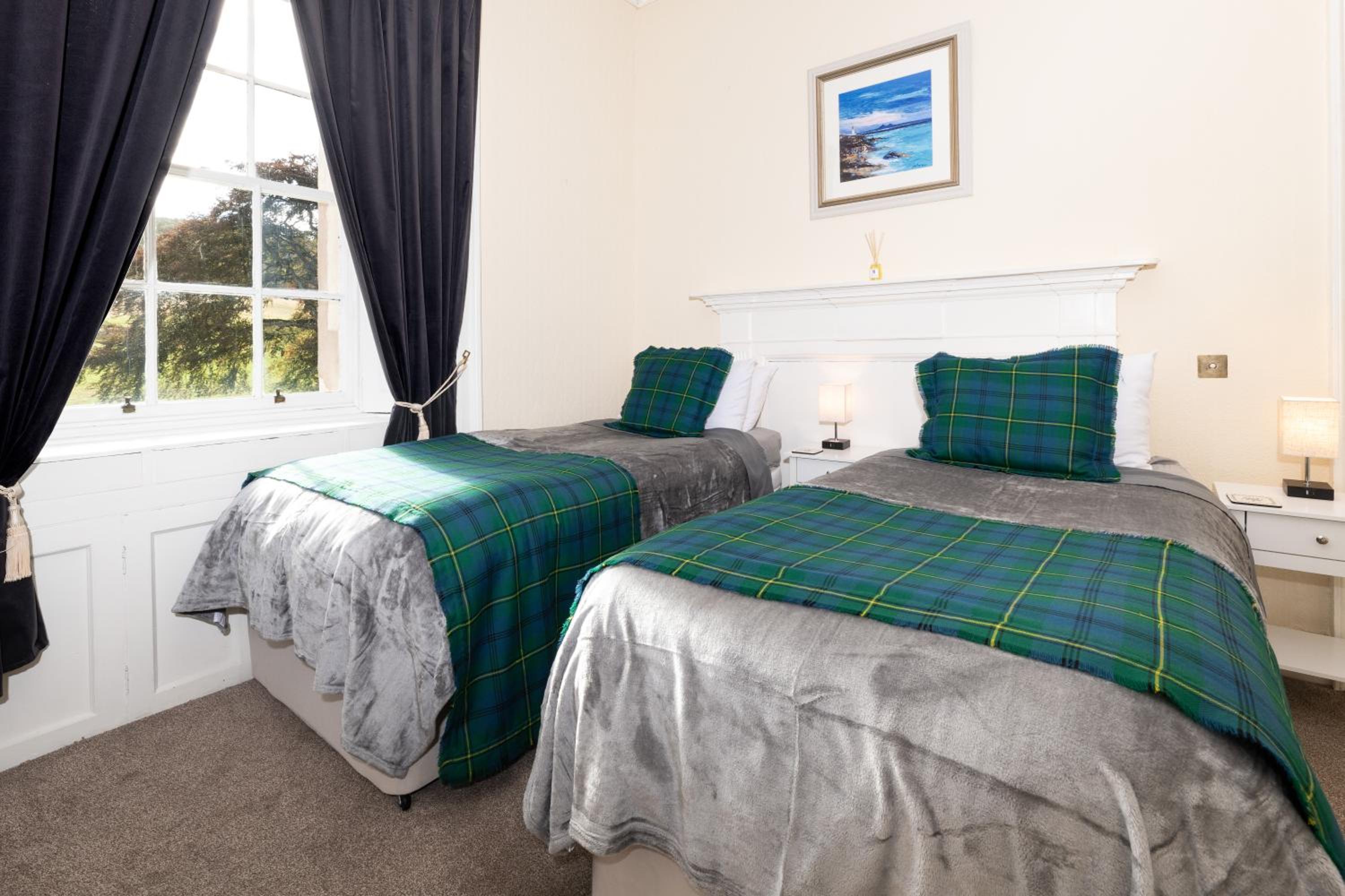 Large Twin Room photo 1