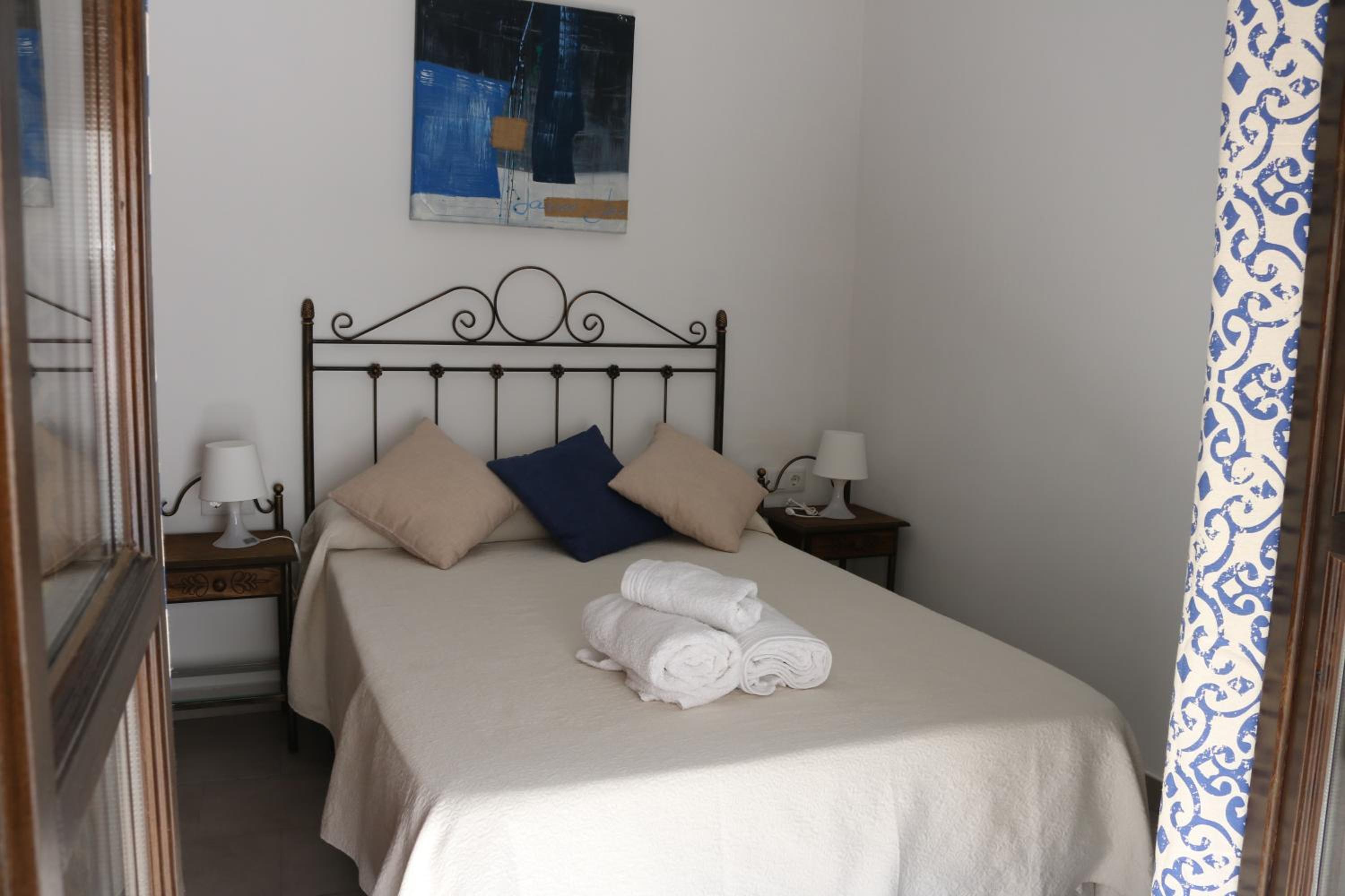 Two bedrooms Apartment with Balcony  - Photo 32