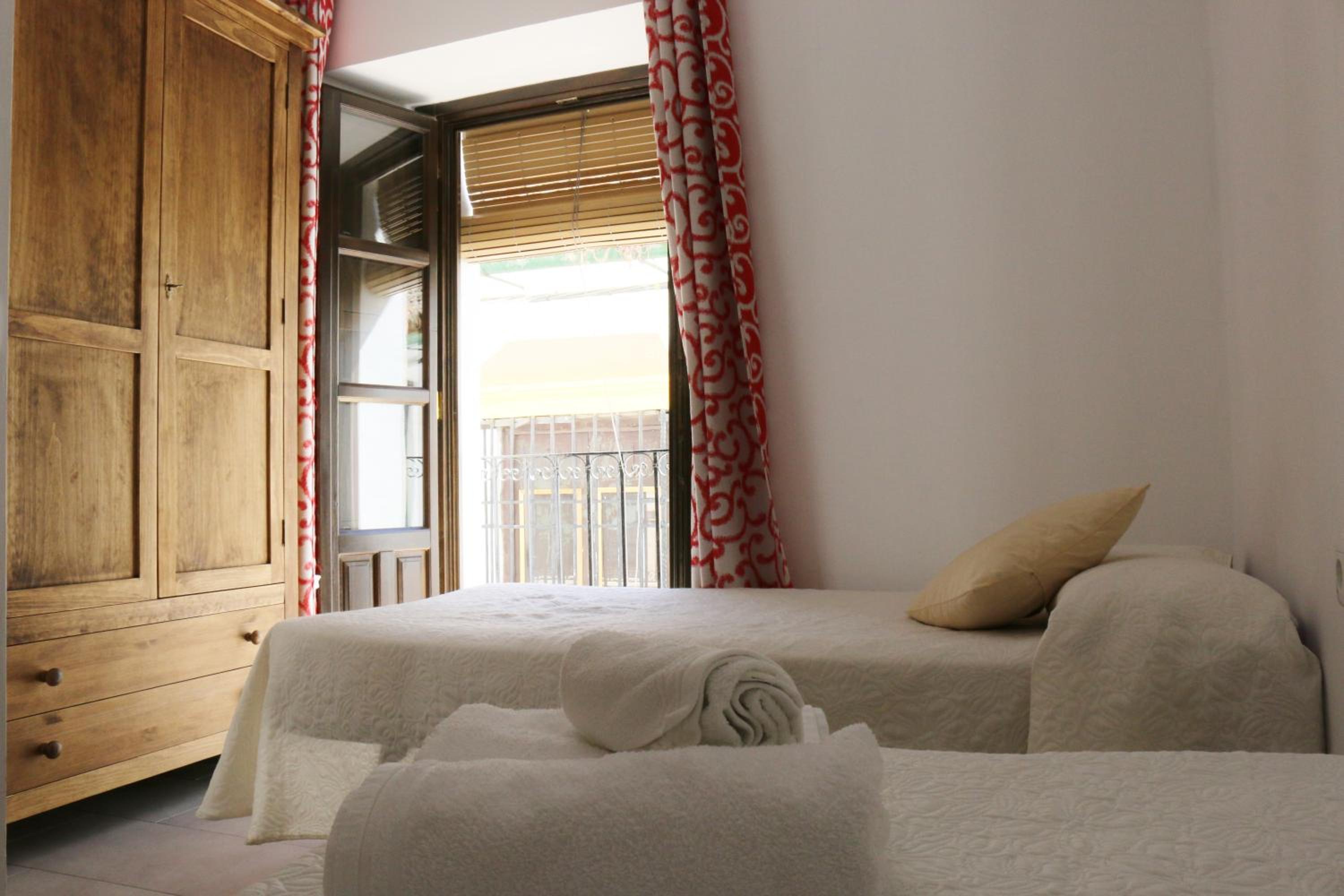 Two bedrooms Apartment with Balcony  - Photo 13