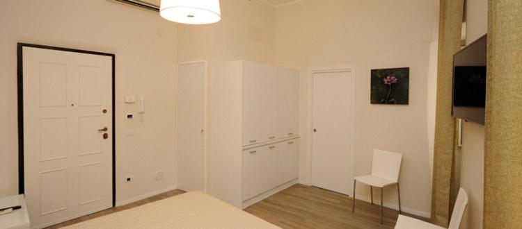 Comfort Triple Room with Shower - Photo 11