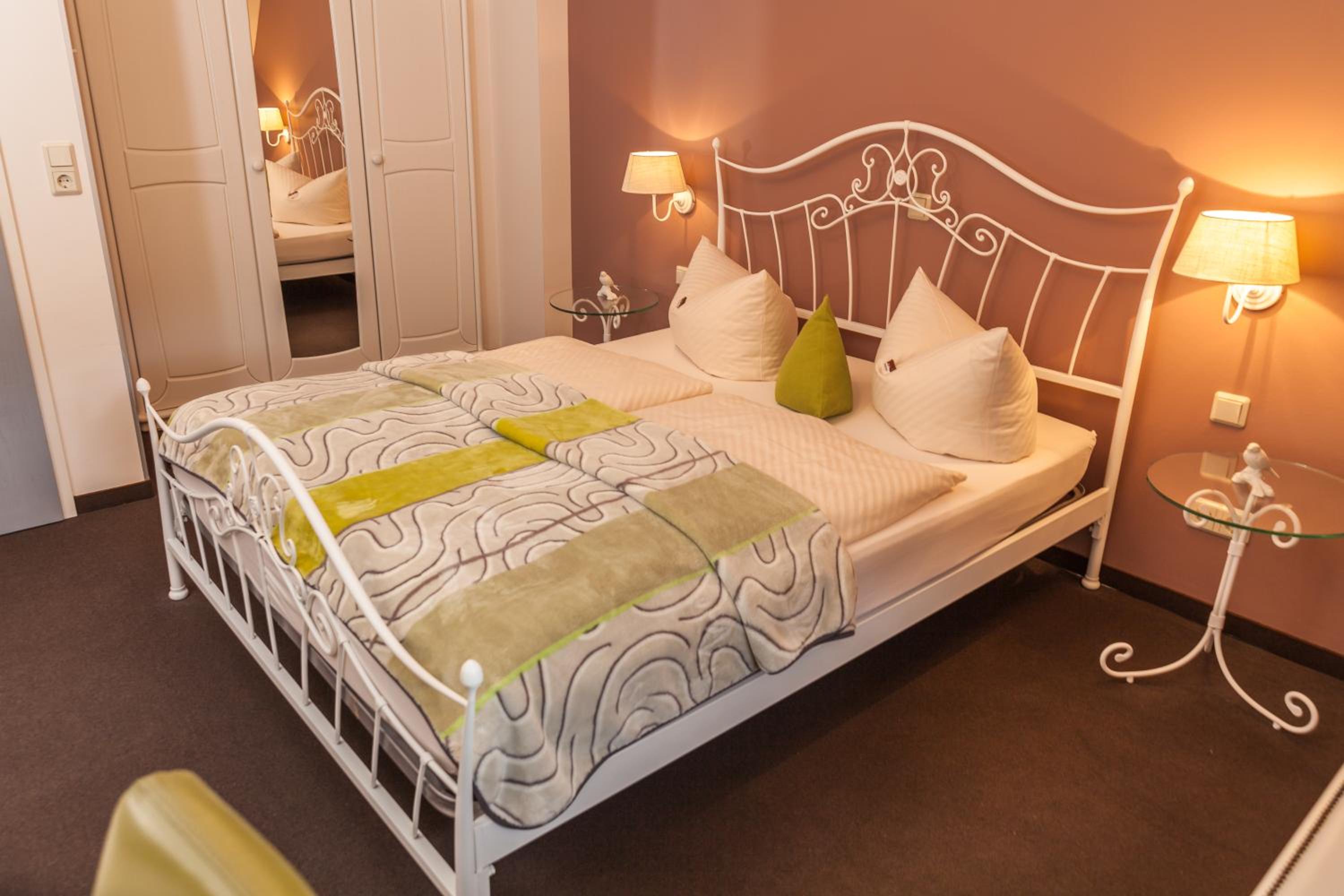 Double Room photo 3