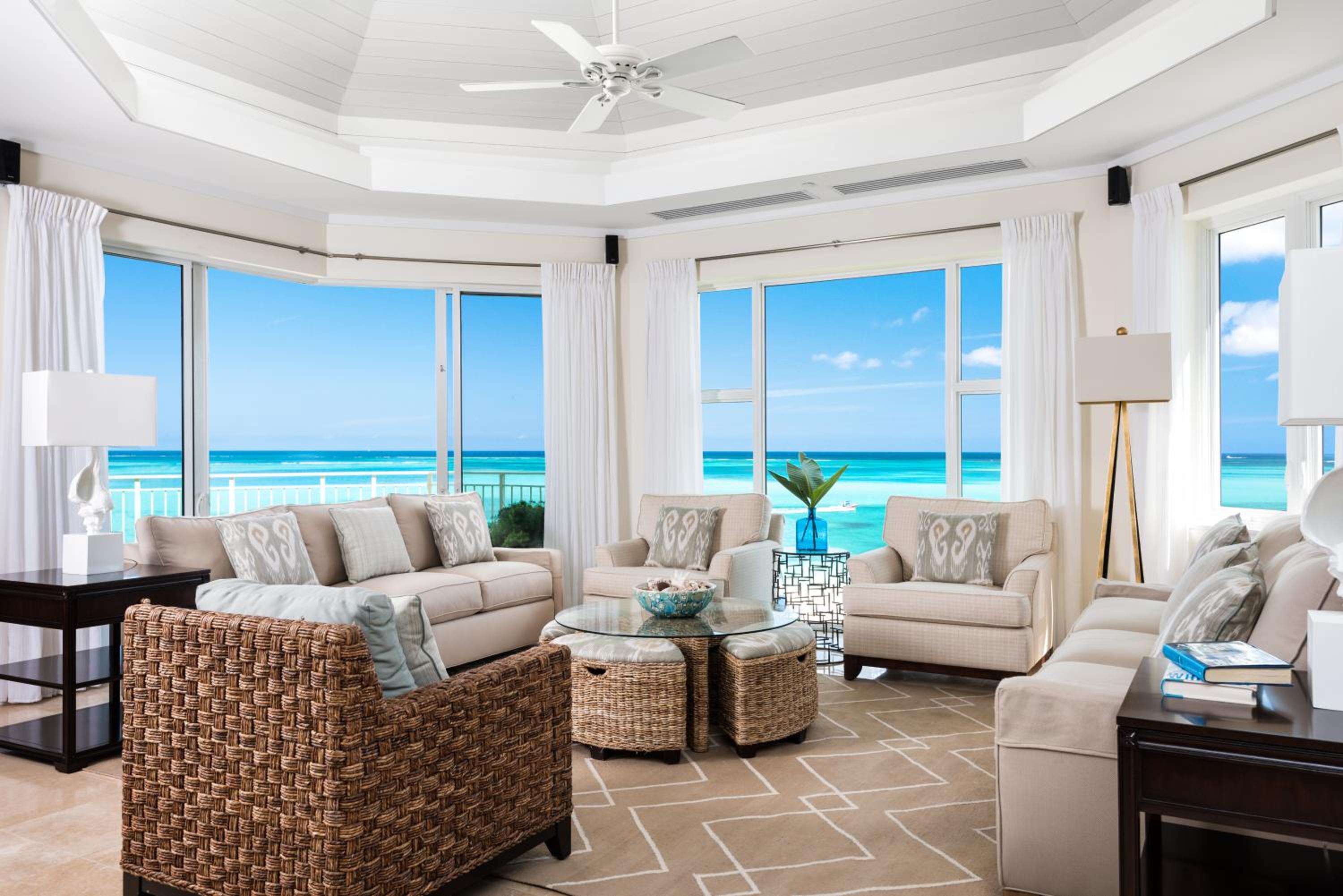 Premier Oceanfront Three-Bedroom Suite photo 2