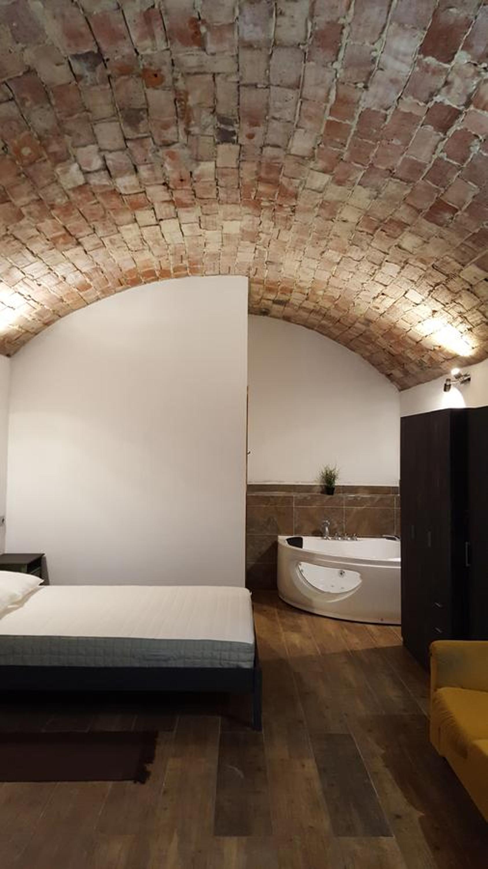 Studio Apartment photo 2