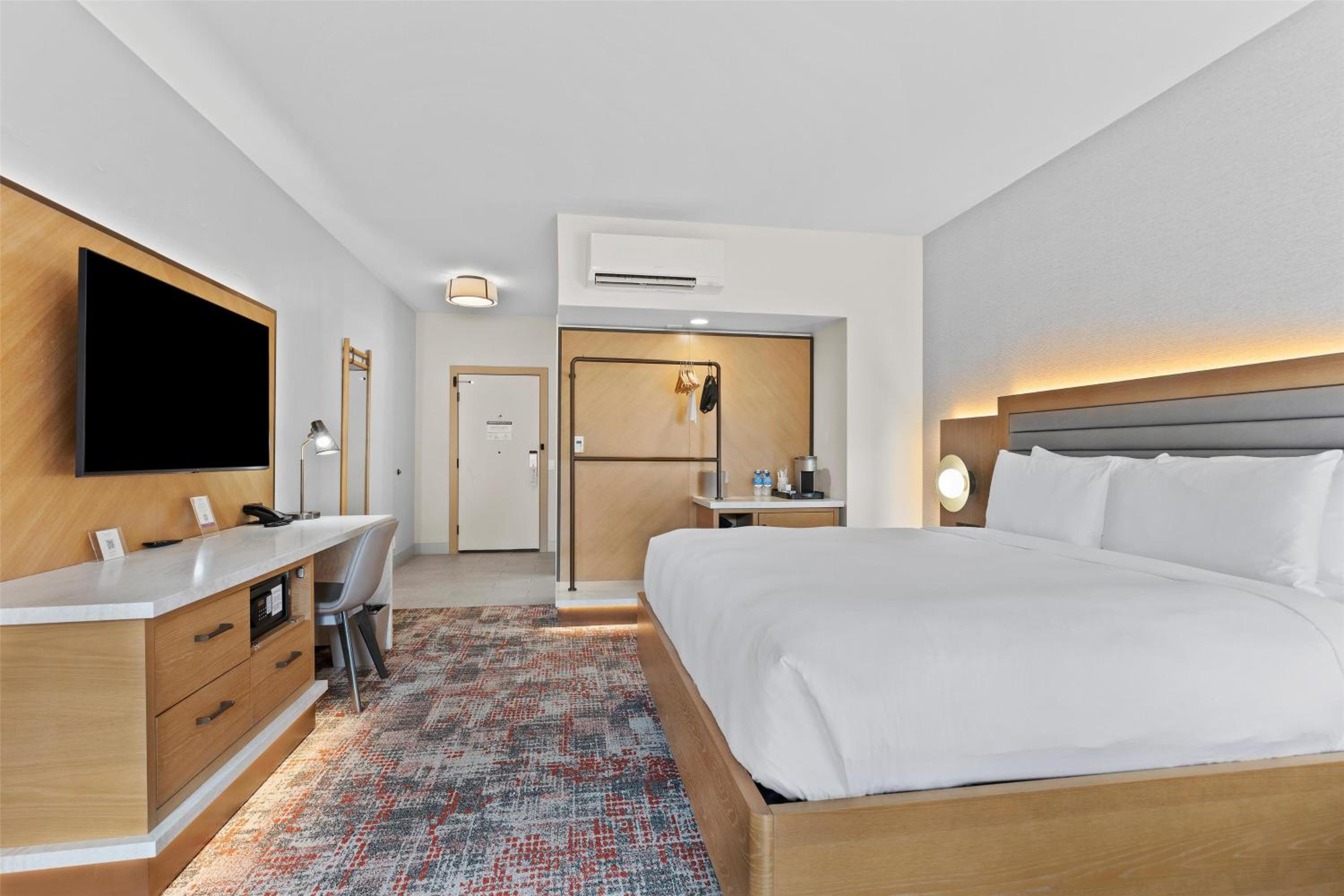 King Room - Photo 10