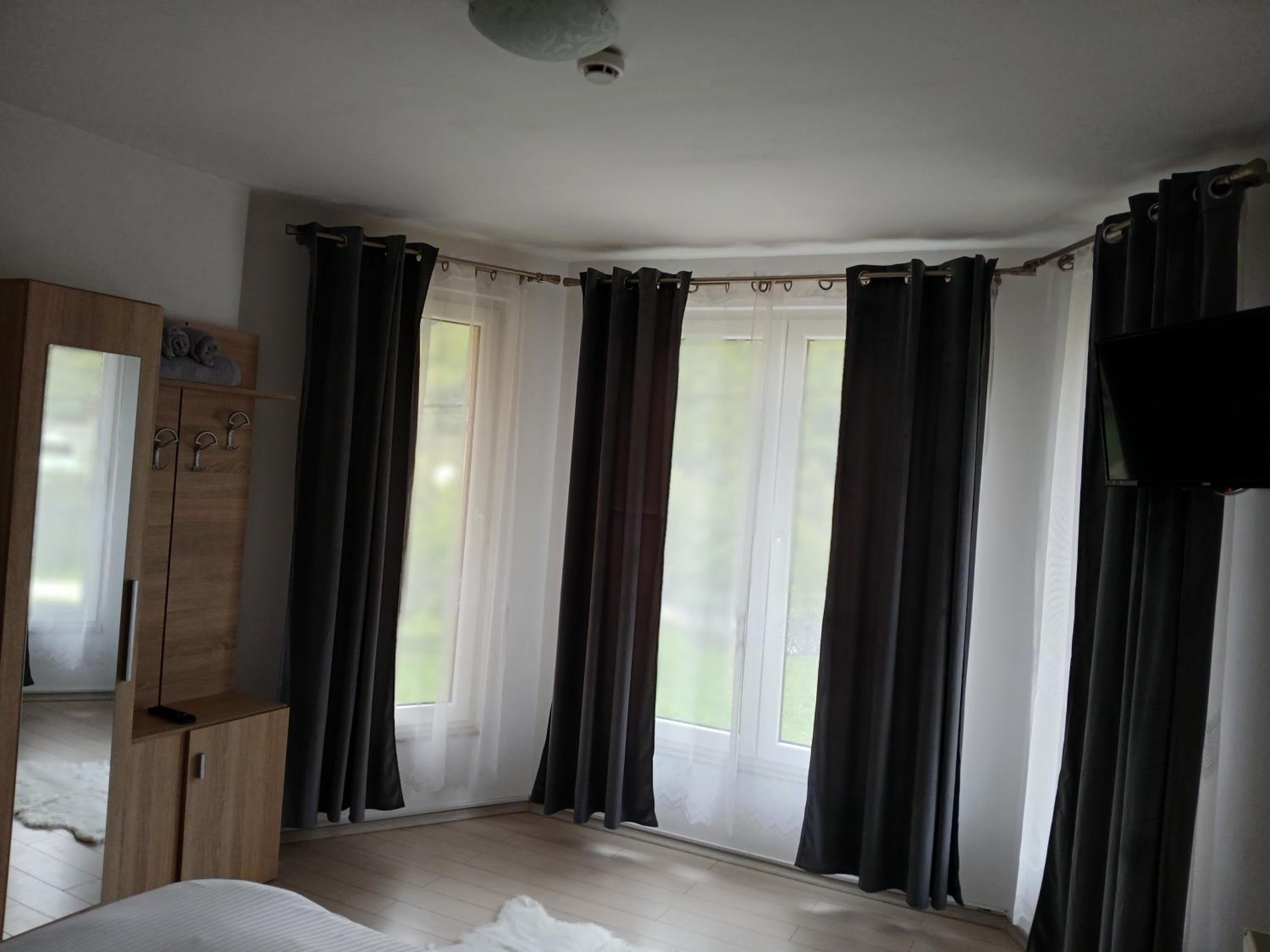 Double Room - Photo 4