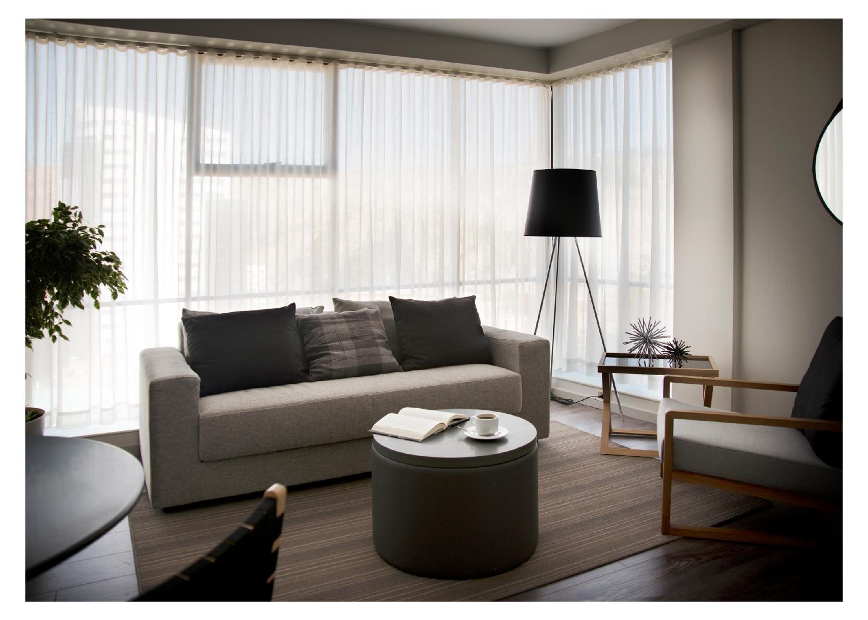 Luxury King Room - Photo 7