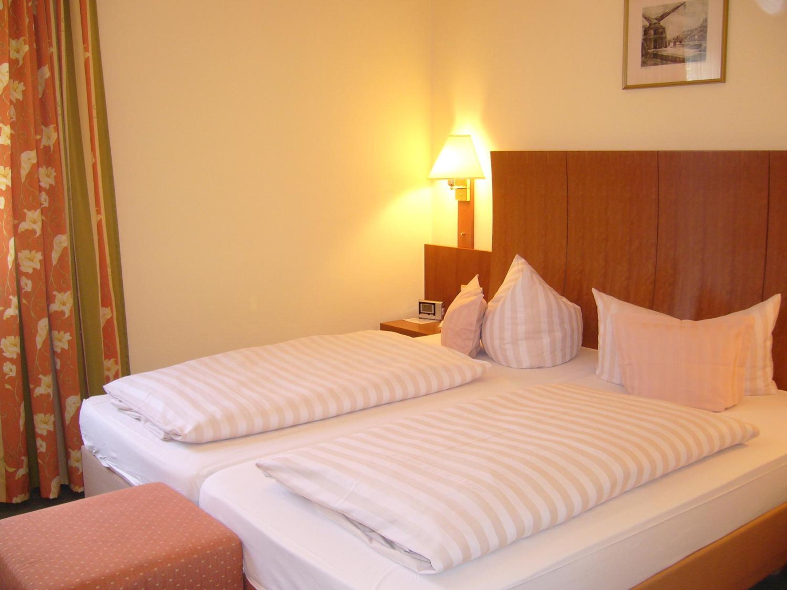 Double Room - Photo 17