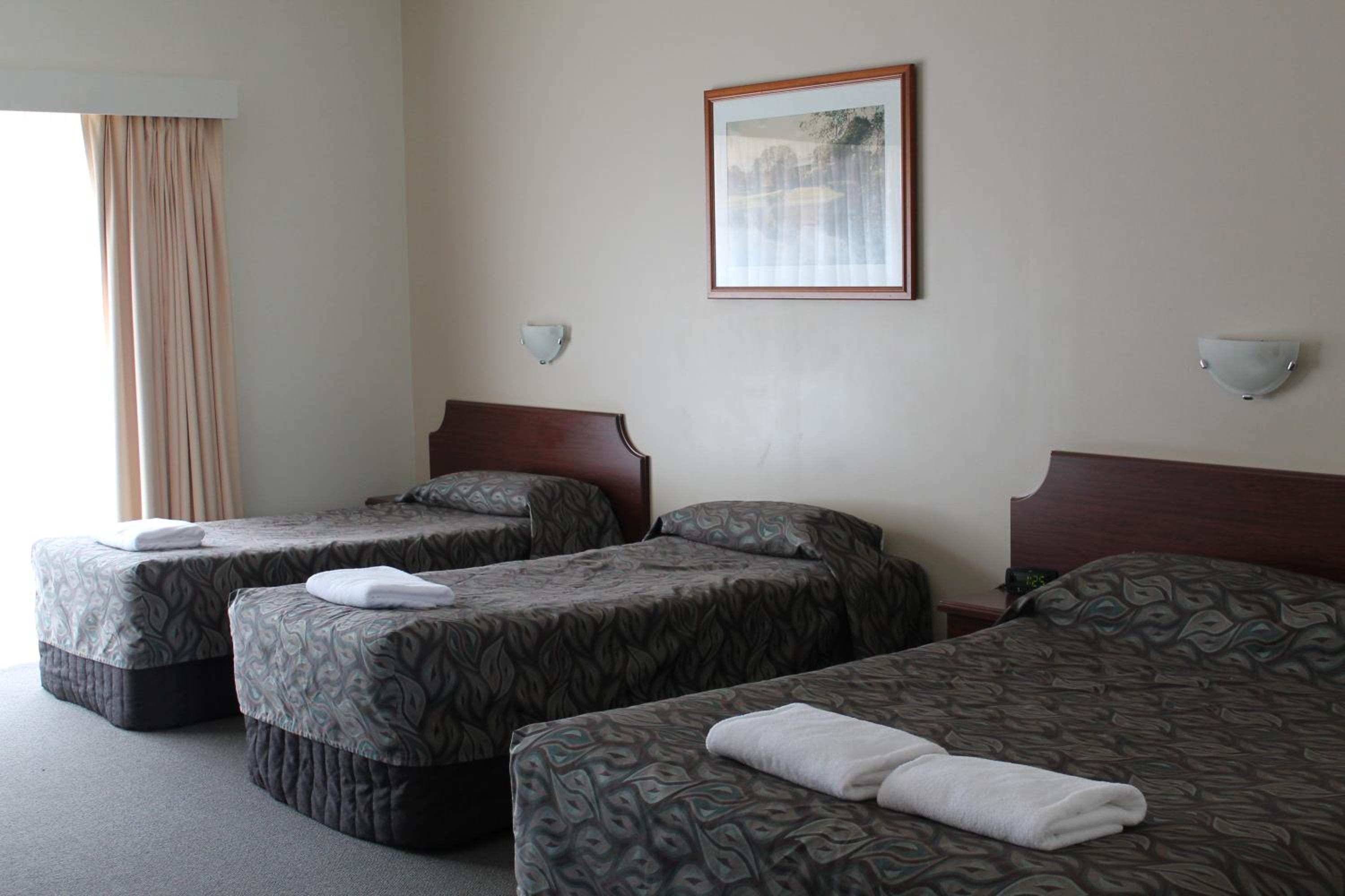 Deluxe Triple Room - Photo 1