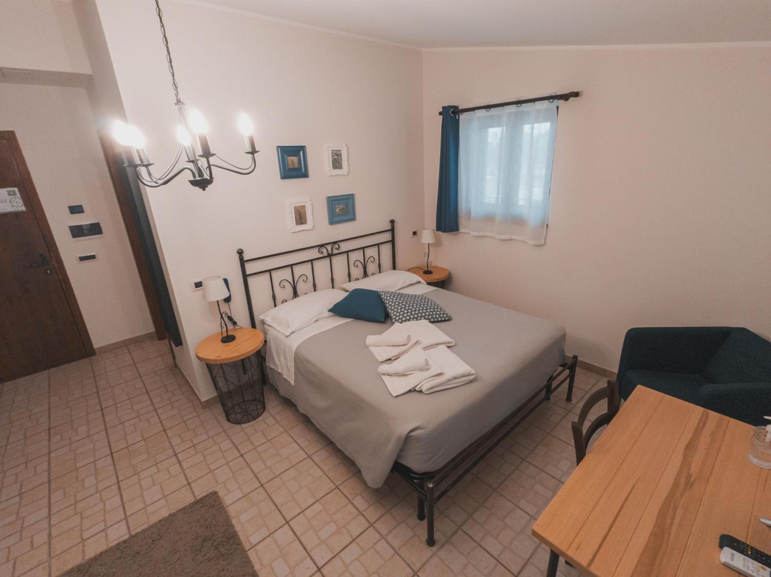 Triple Room with Terrace