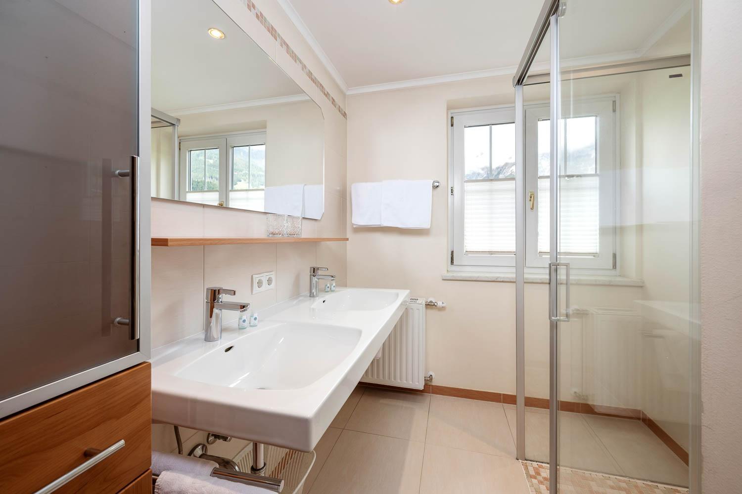 One-Bedroom Apartment with Balcony