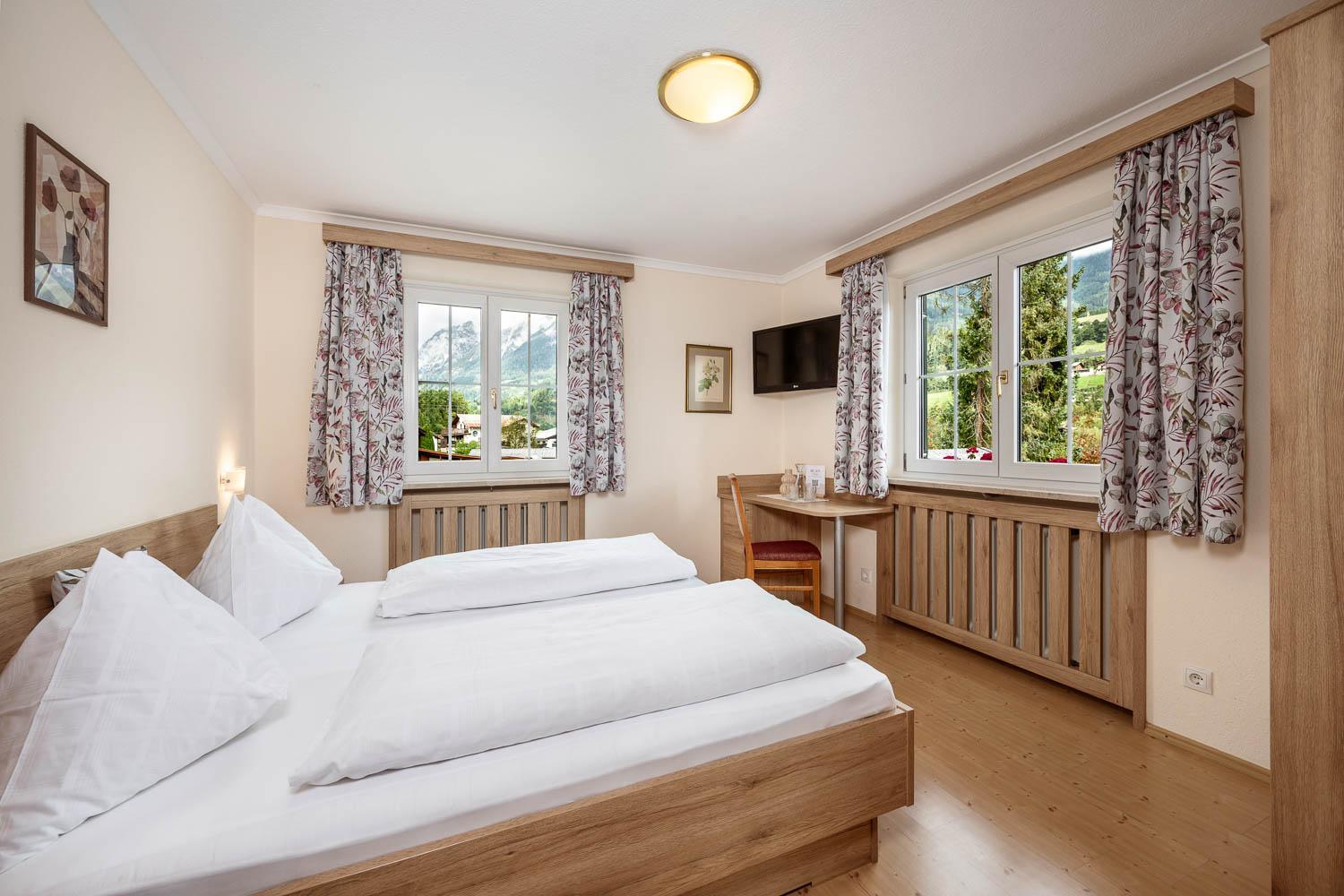 One-Bedroom Apartment with Balcony