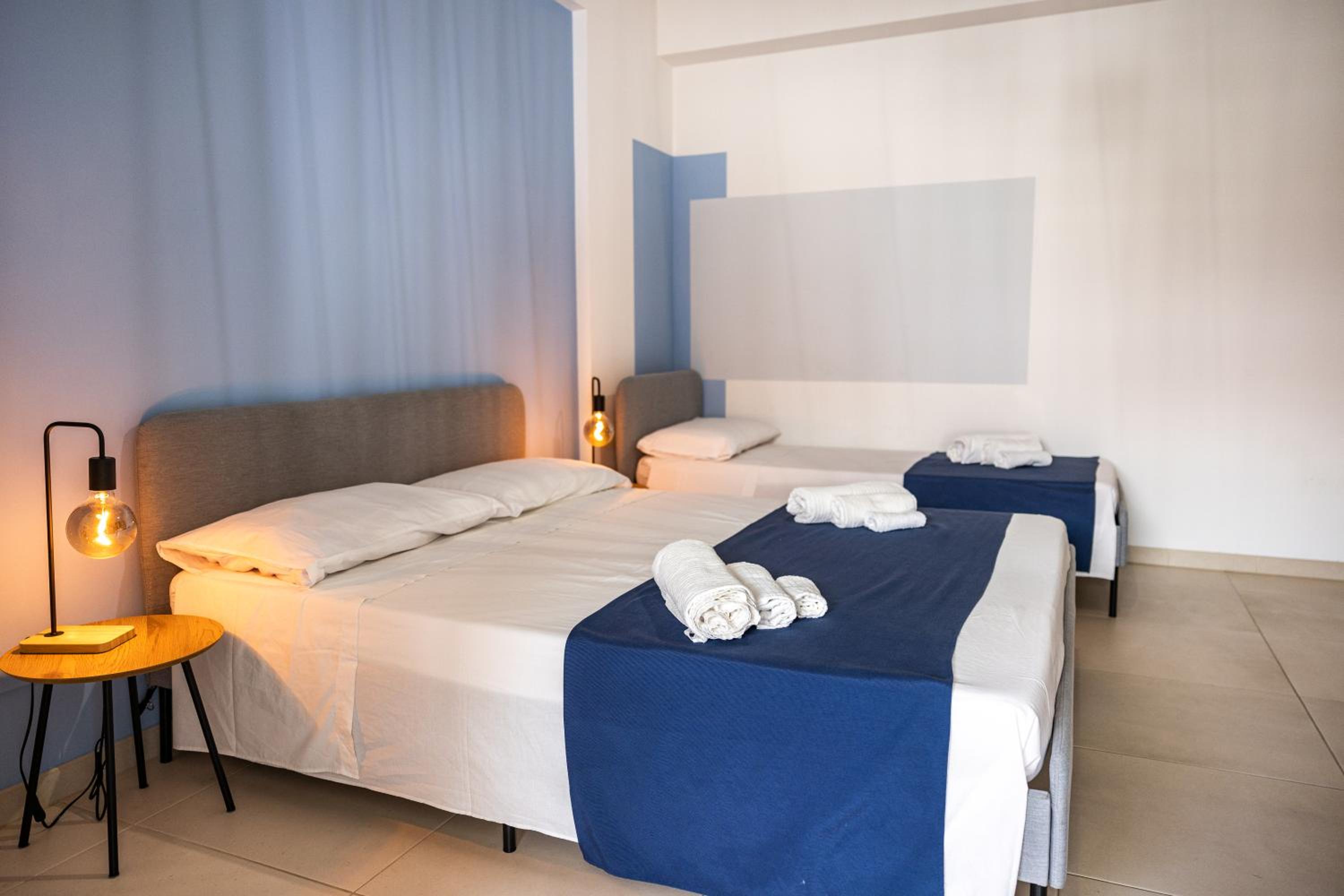 Triple Room with Balcony photo 1