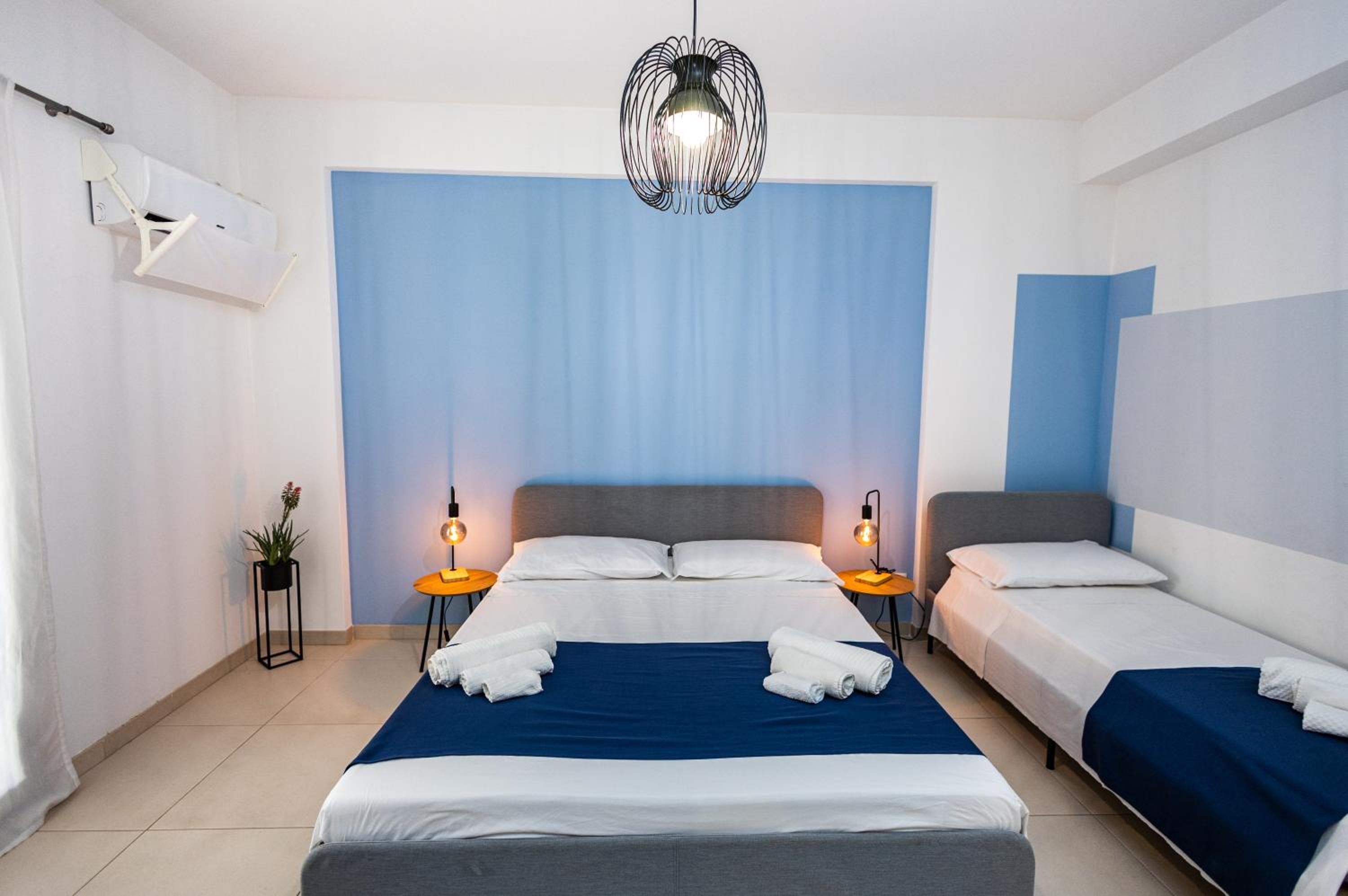Triple Room with Balcony photo 3