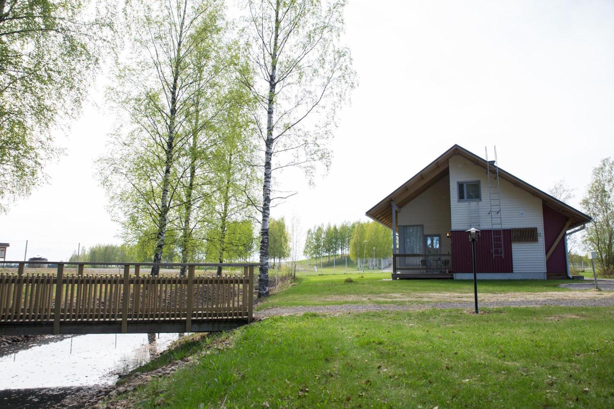 One-Bedroom Apartment with Sauna - Photo 48