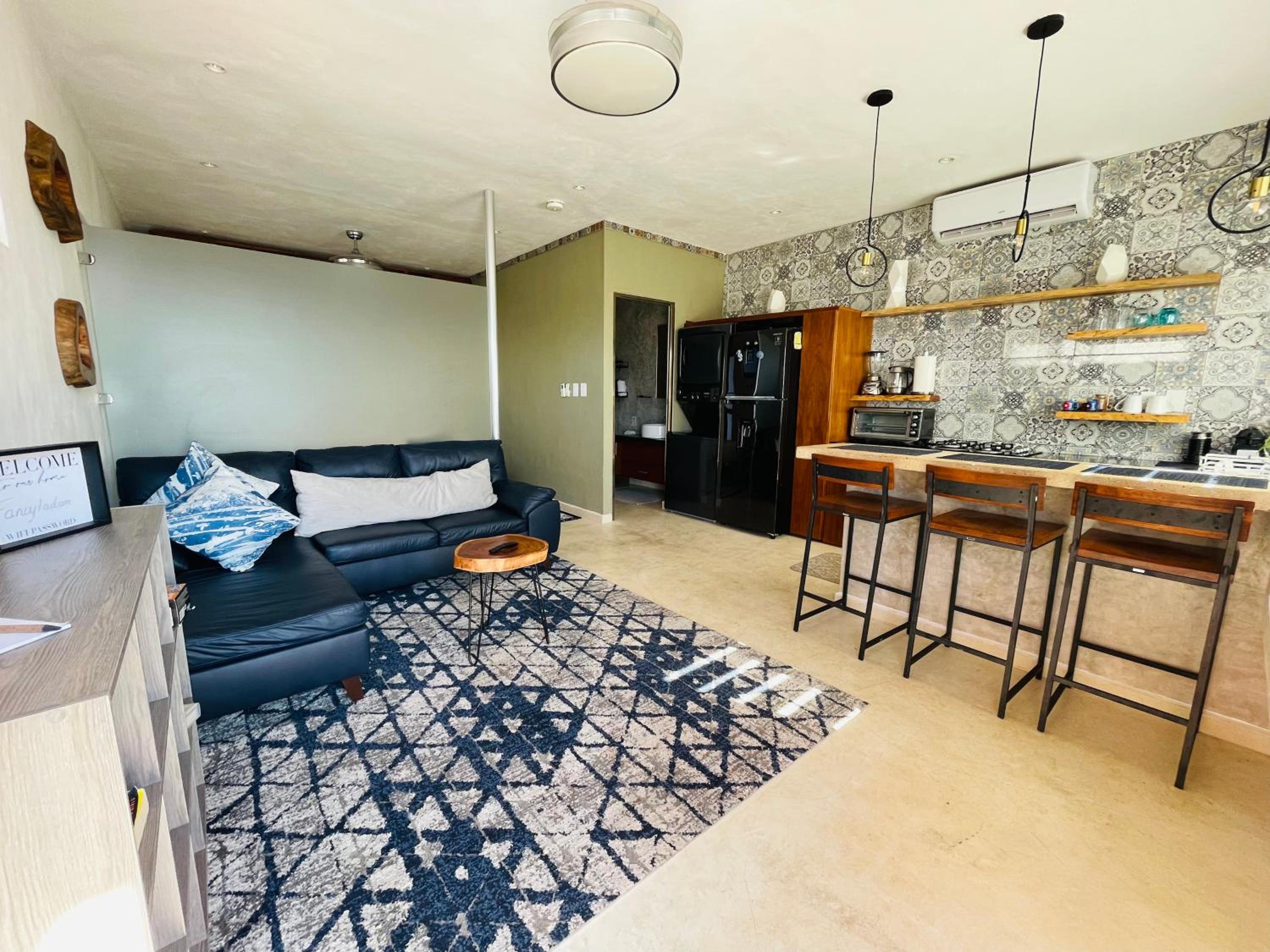One-Bedroom Apartment