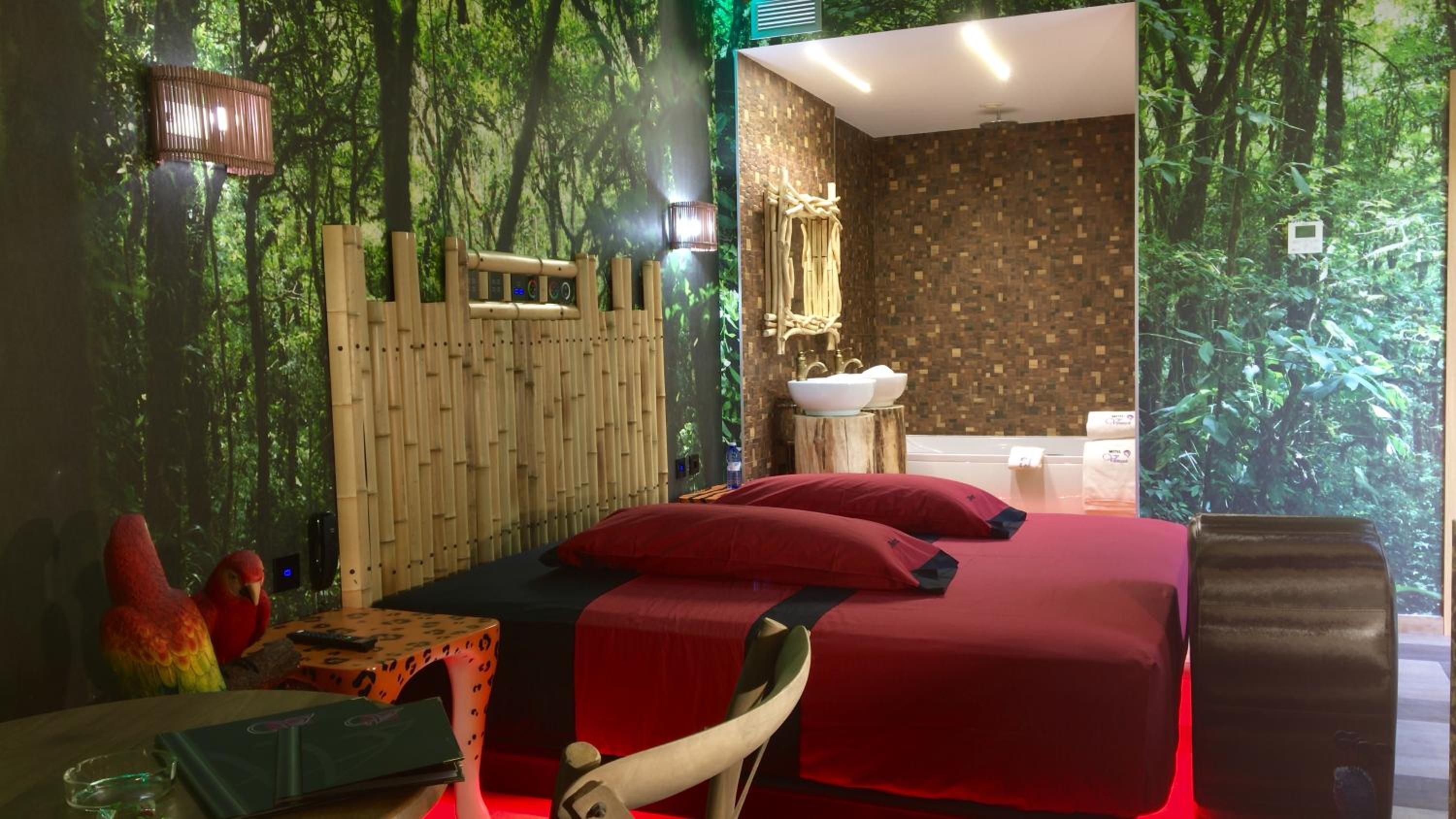 Suite with Private Pool photo 3